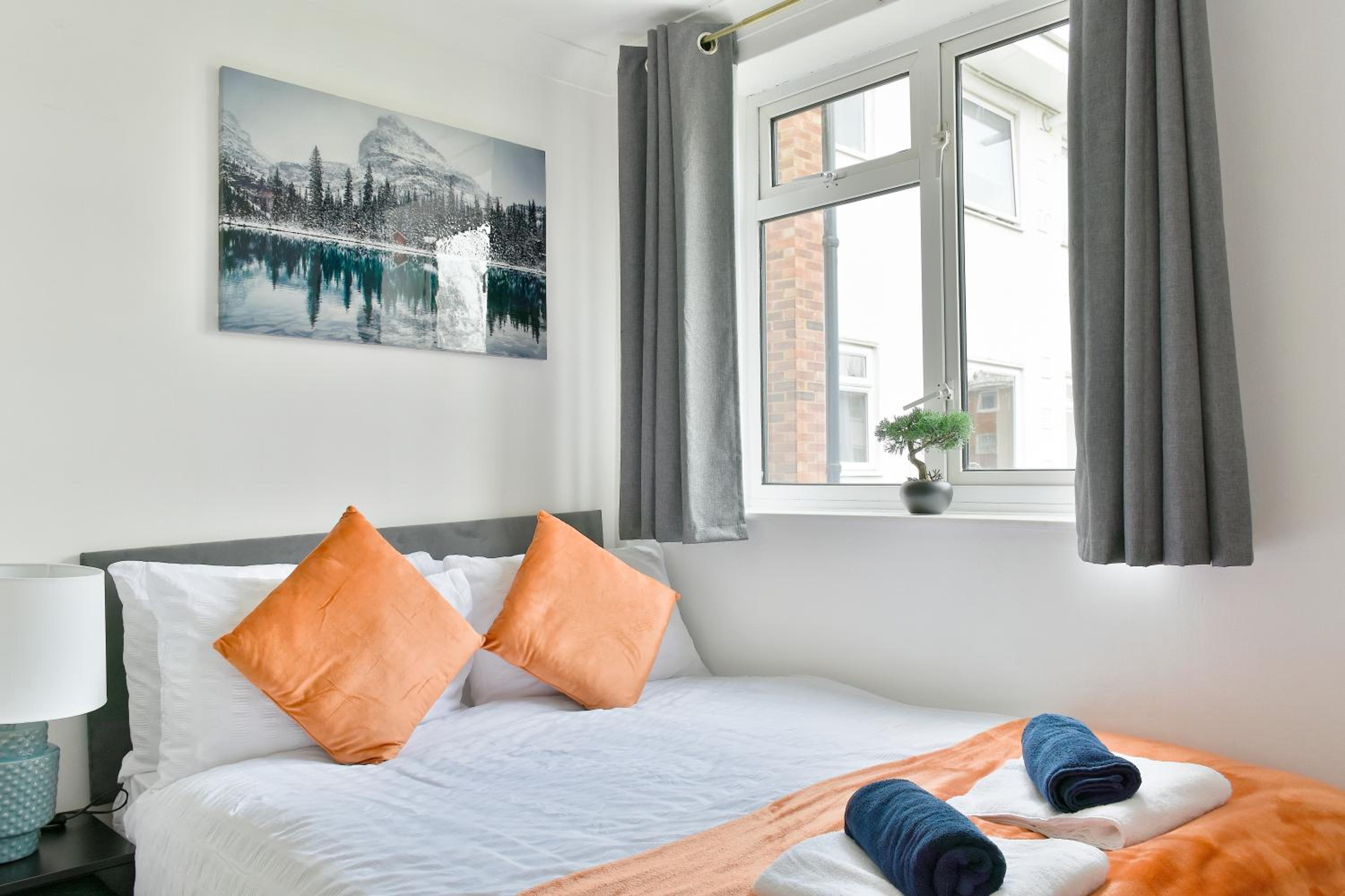 Lovely flat near University of Reading view 4