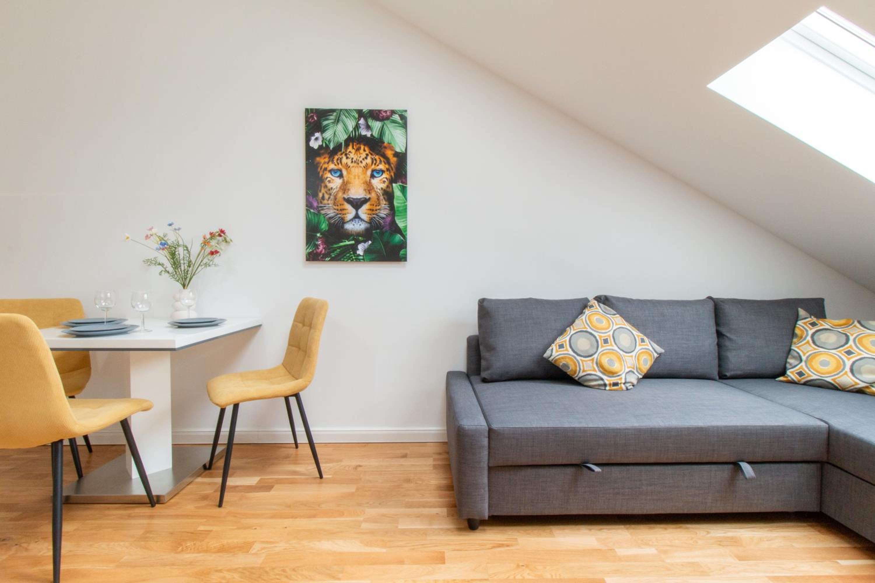 Washingtonova CR apartments