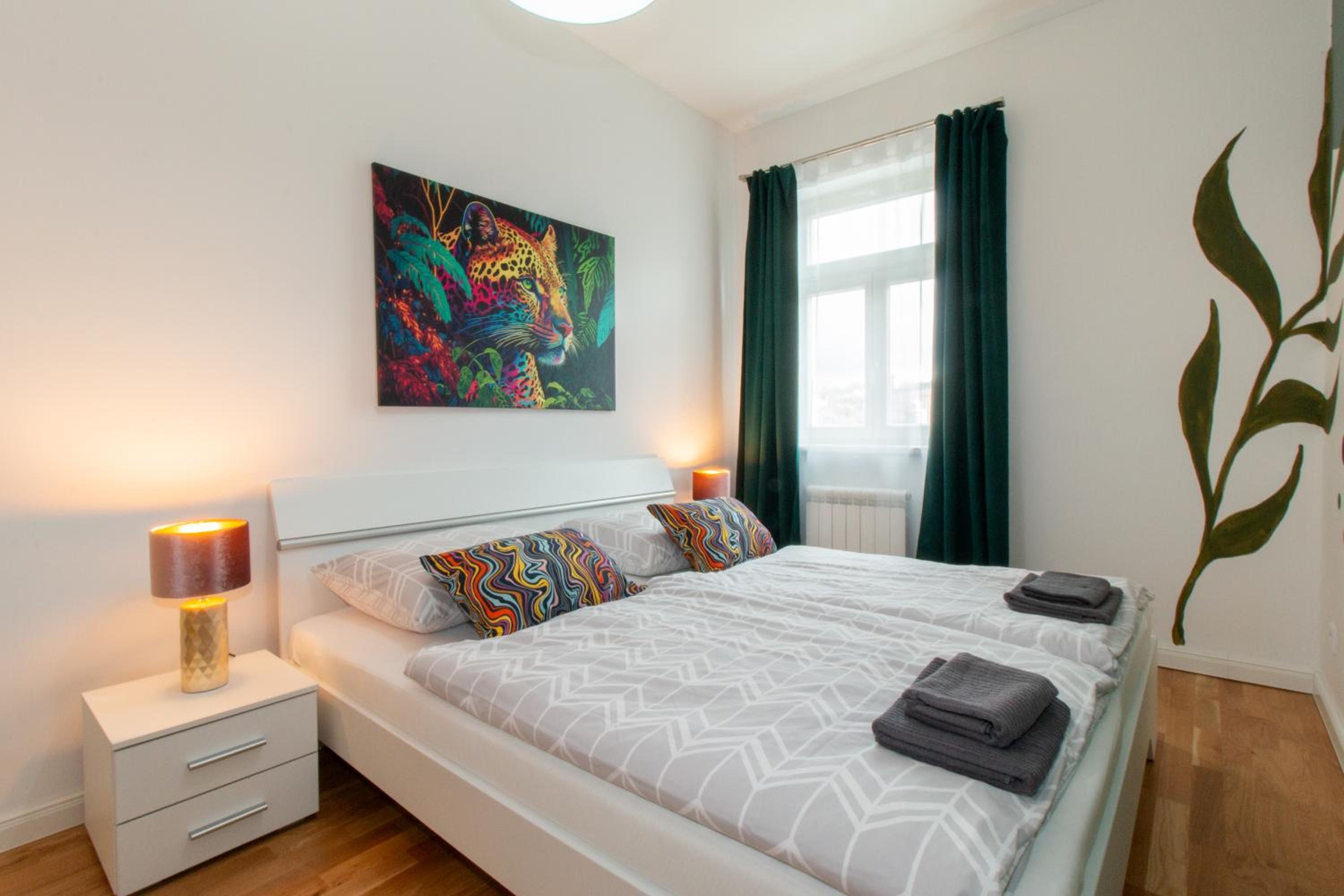 Washingtonova CR apartments