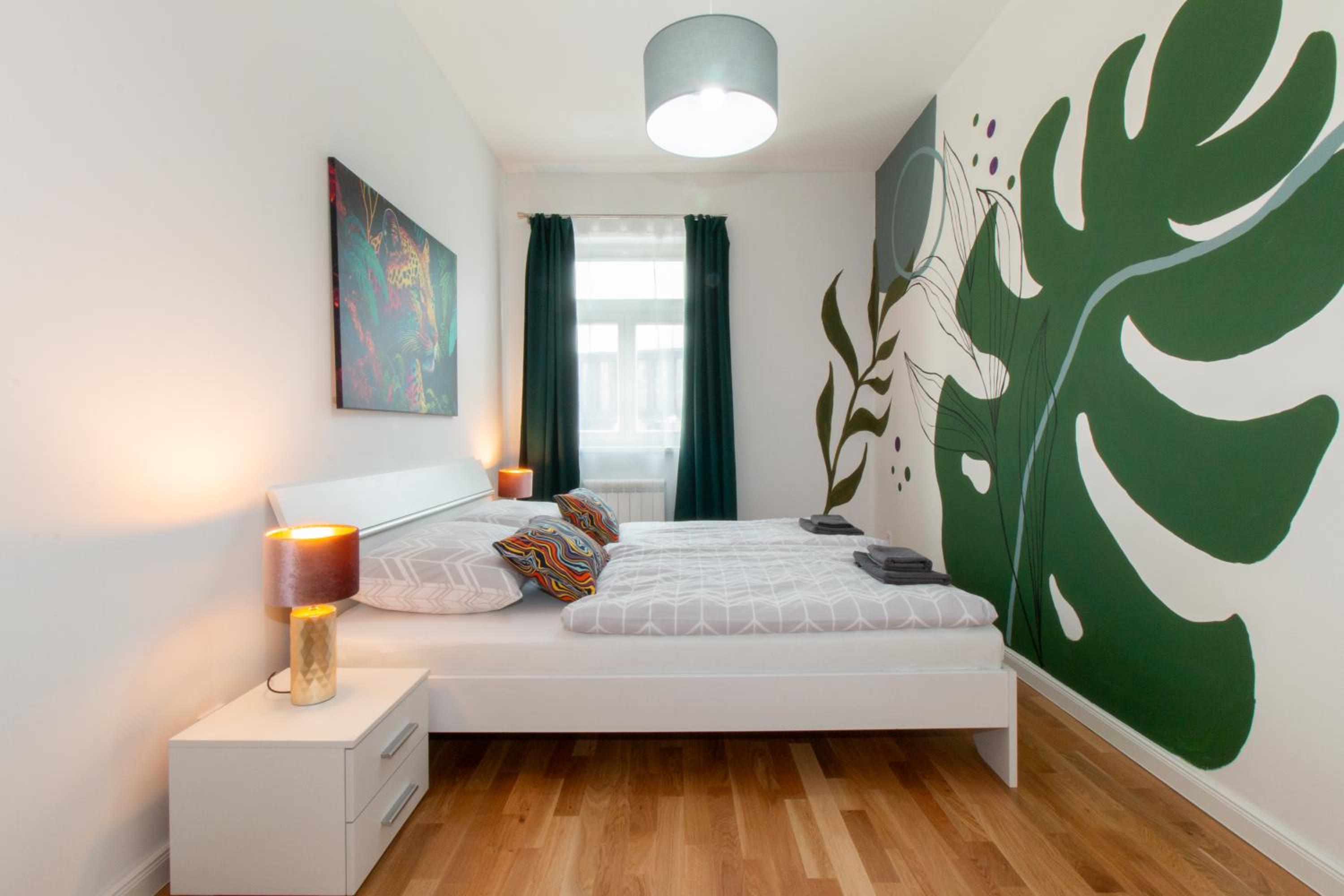 Washingtonova CR apartments