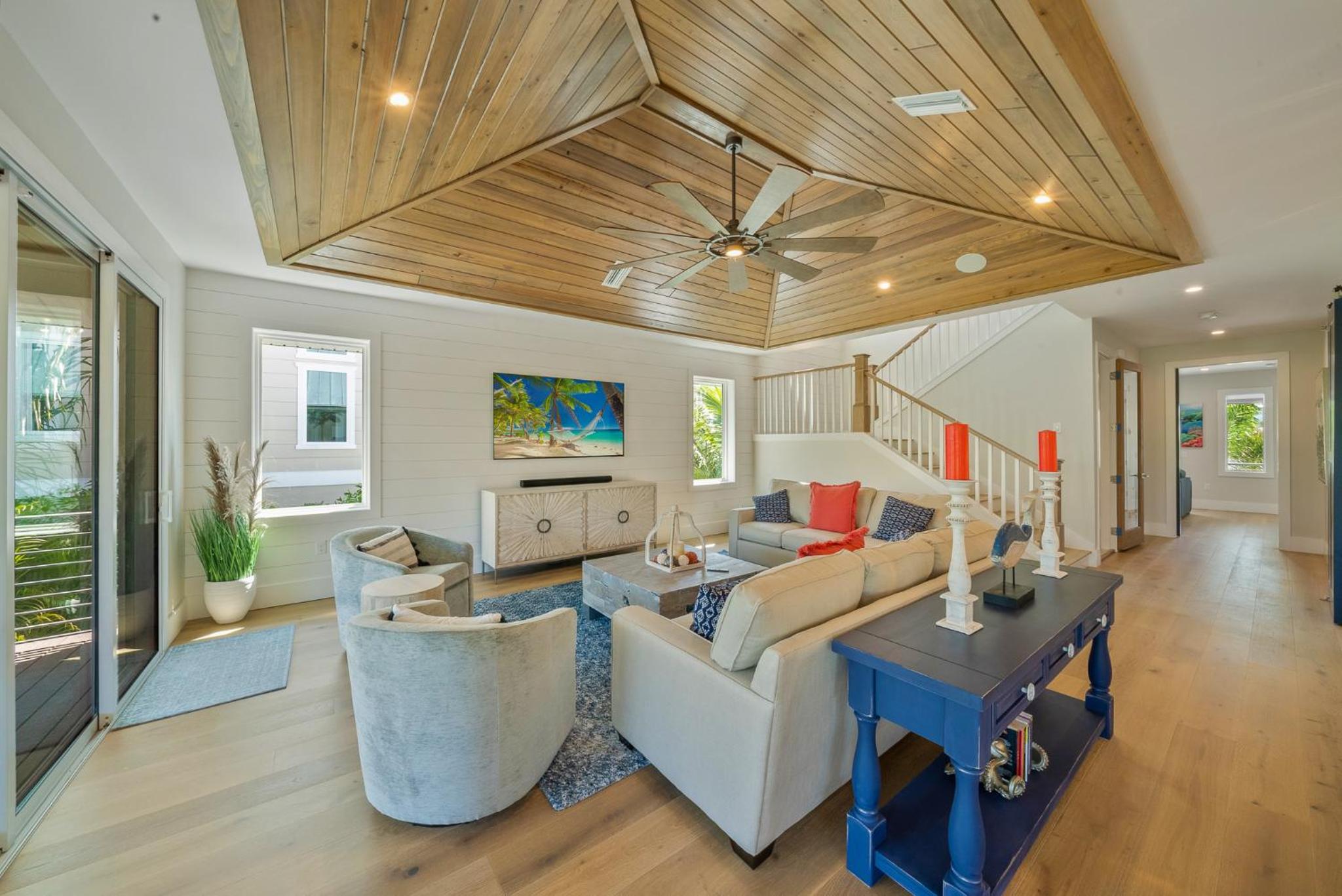 AcquaLuxe - Exquisite 2022 Lux Canal Home w Outdoor Oasis Pool Spa Dock SUP Kayaks Fire Pit view 5