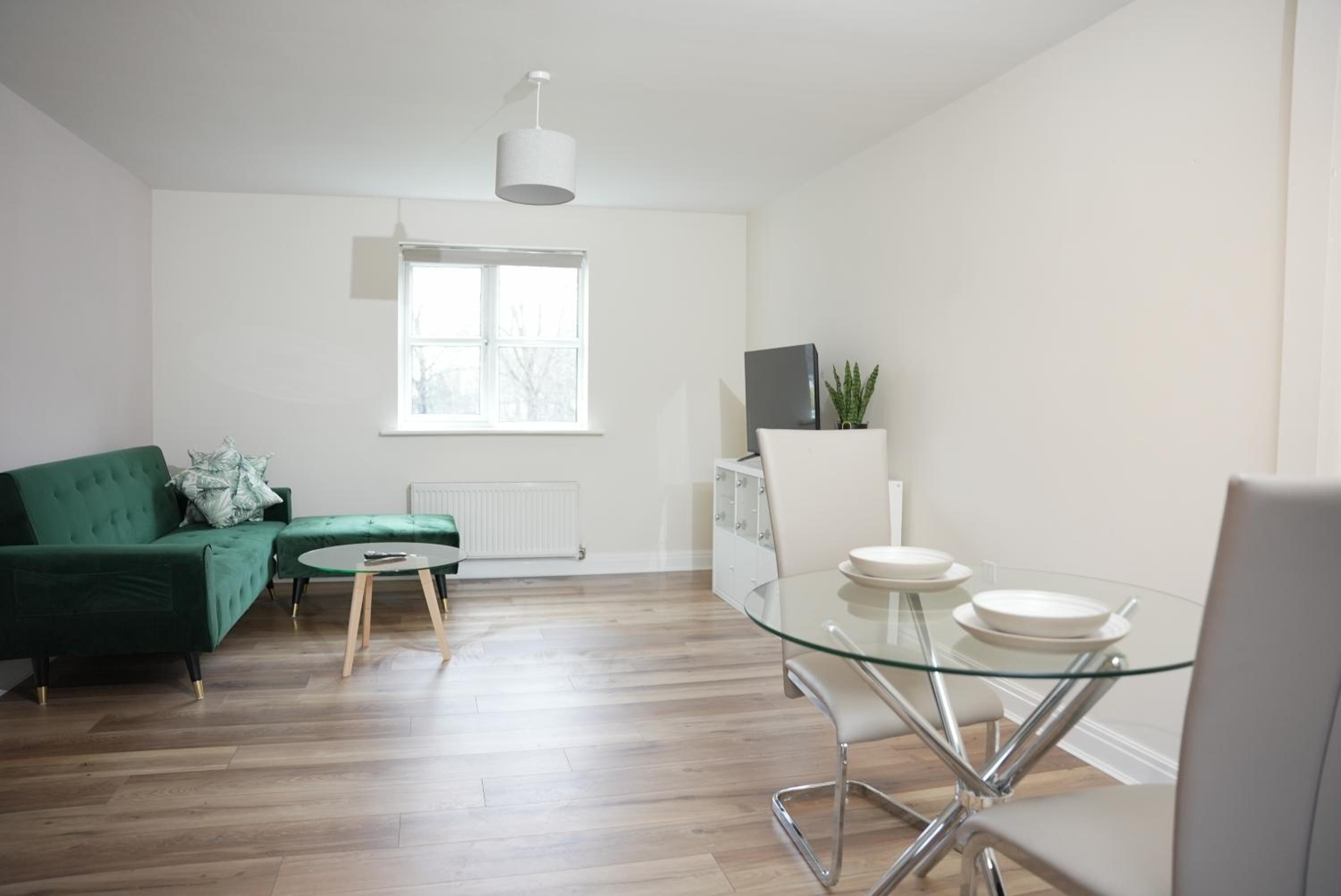 Stylish DERBY Apartment - Free Parking, NEAR City Centre view 4