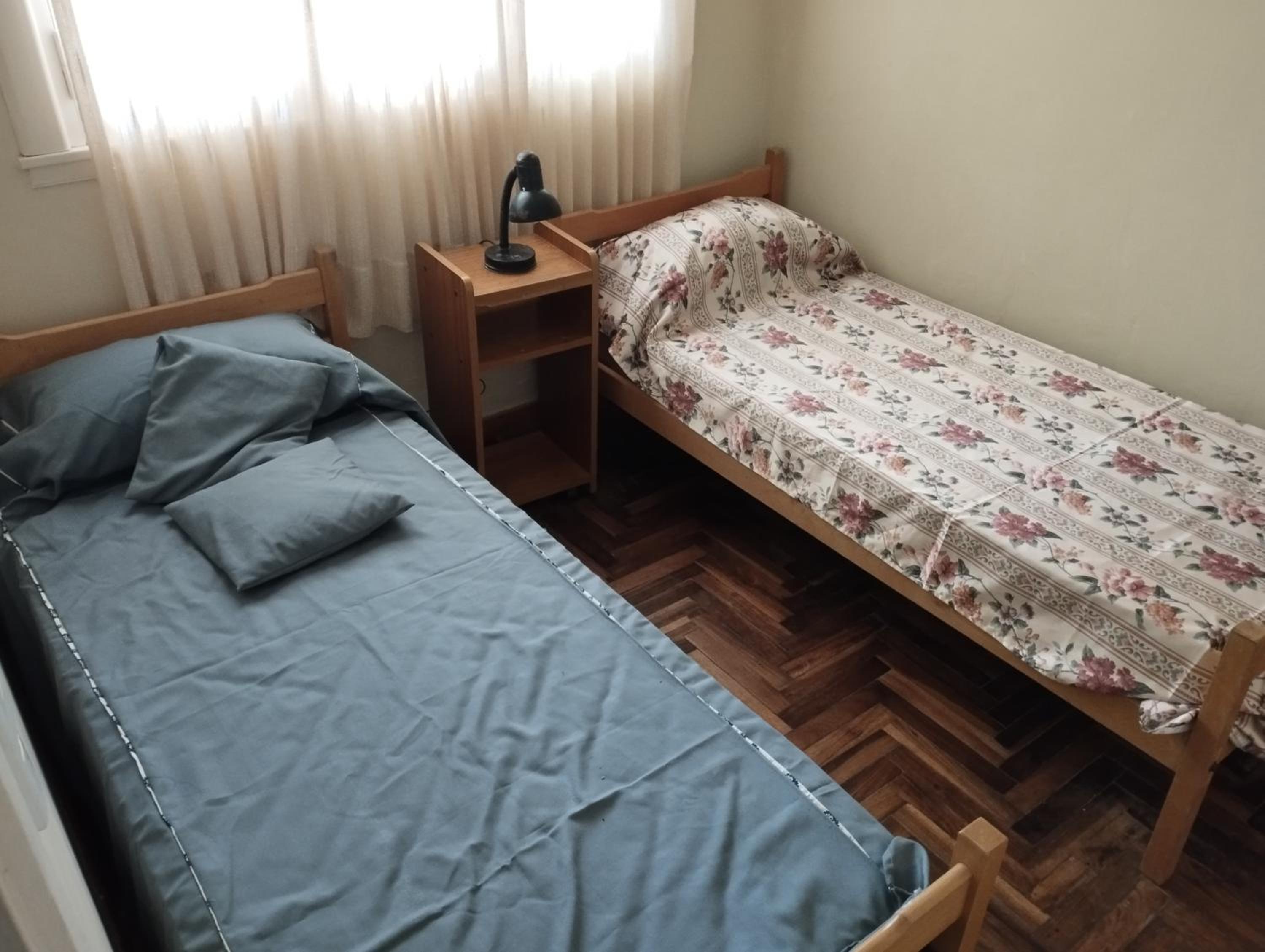 Excelente Casa 5 Ambientes