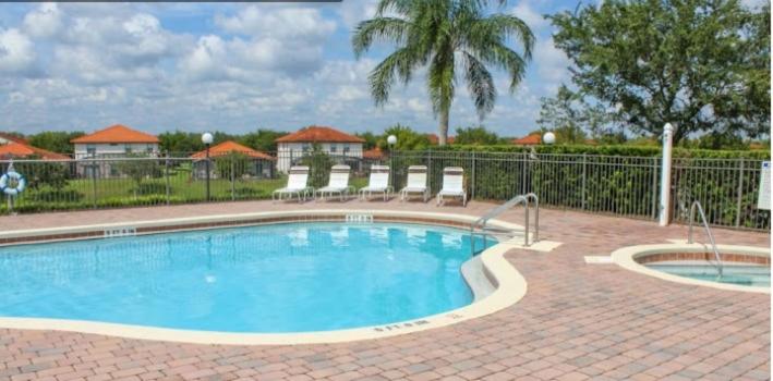 Serene 4-Bedroom Lakeview Retreat with South-Facing Pool & Sun-Drenched Outdoor Living