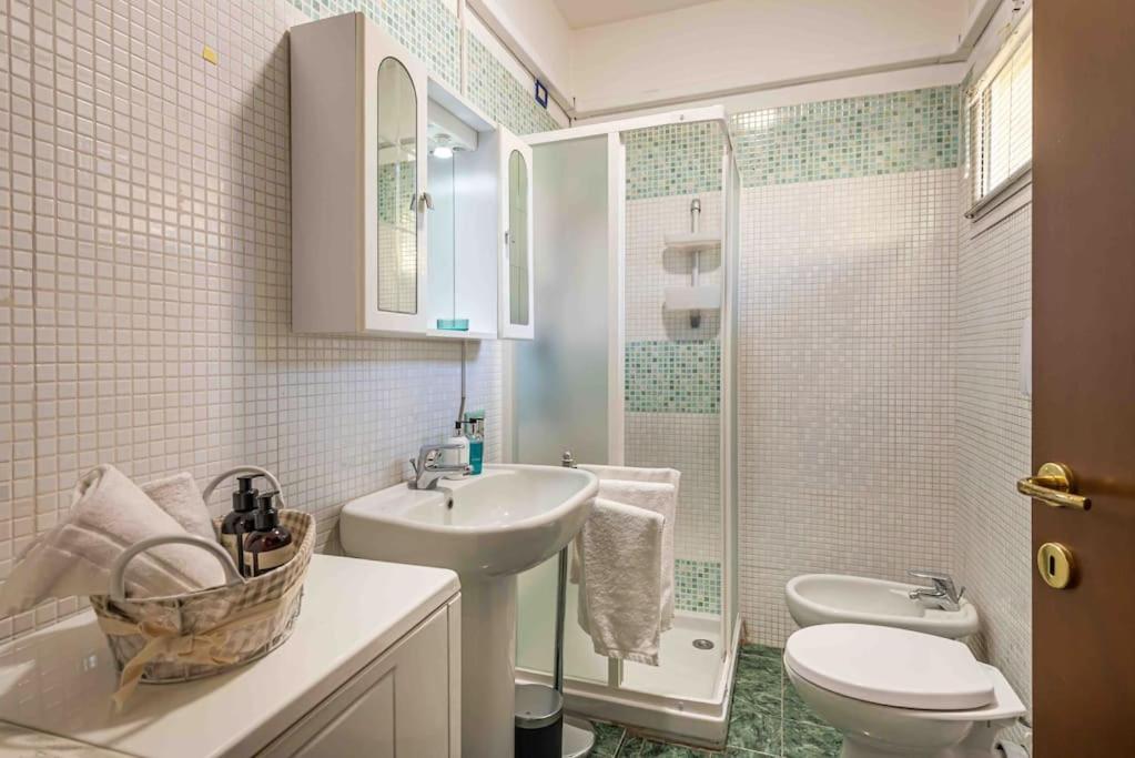 Casa della Tati en Segrate — bathroom