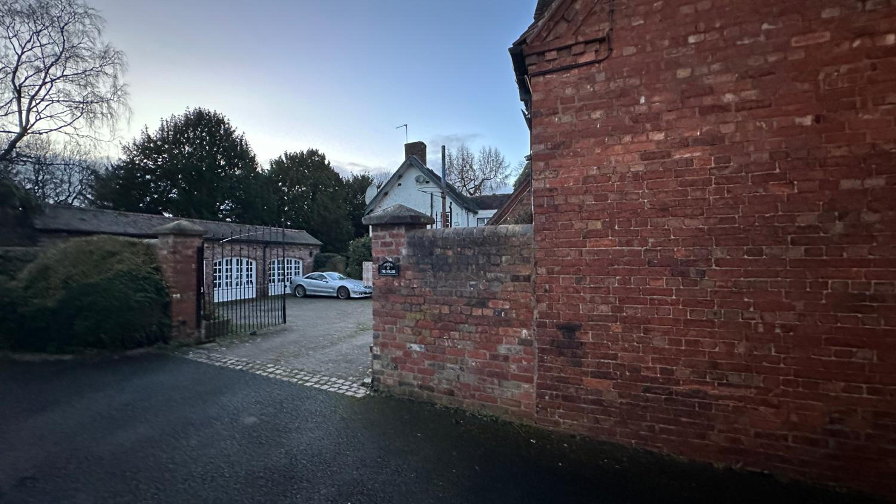 Holly Cottage
