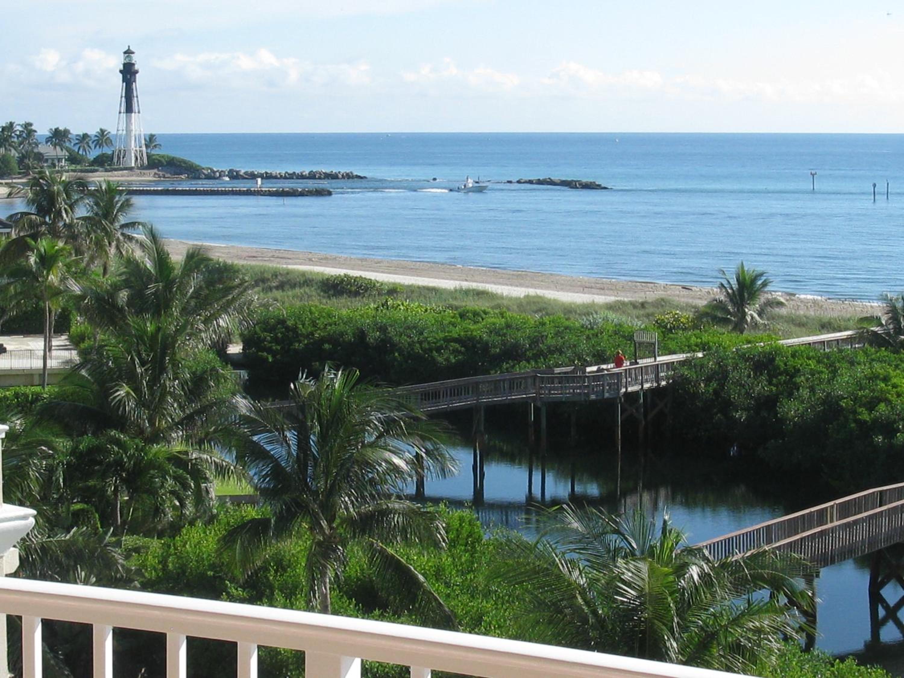 Canada House Pompano Beach view 5