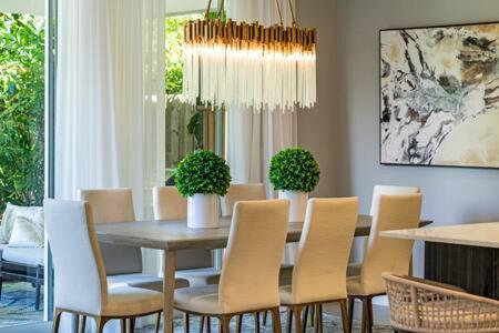 VILLA MAGNOLIA-with heated pool-by VIAC