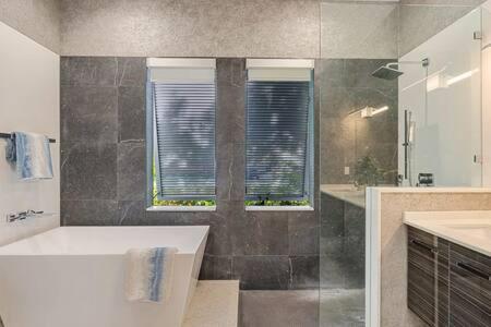 VILLA MAGNOLIA-with heated pool-by VIAC