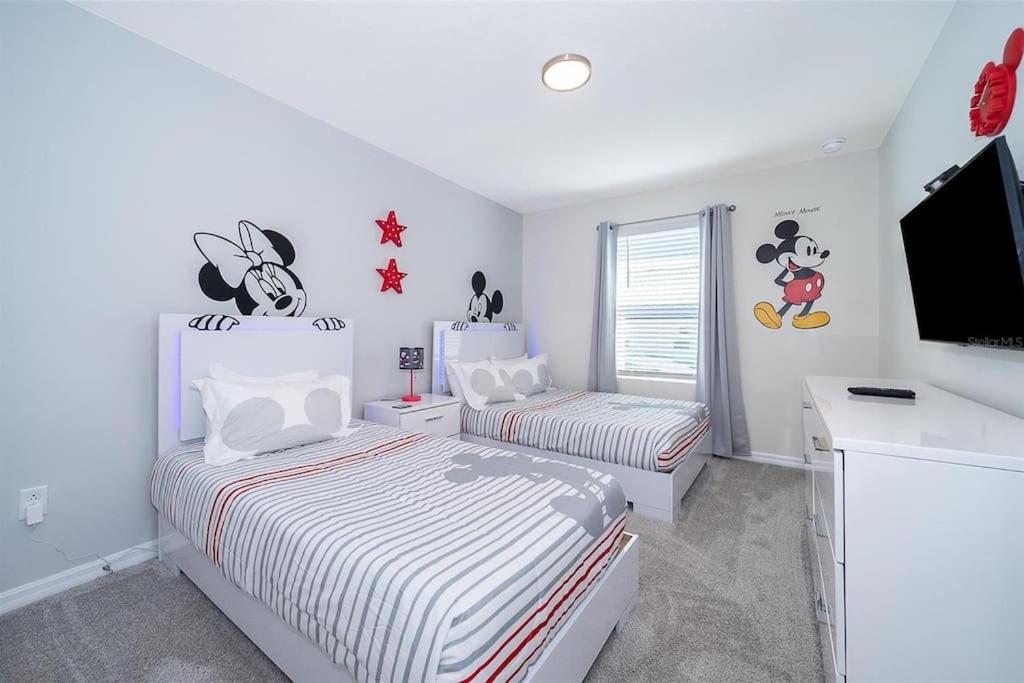 Elegant 5-Bedroom House,Private PoolSolara Resort view 4