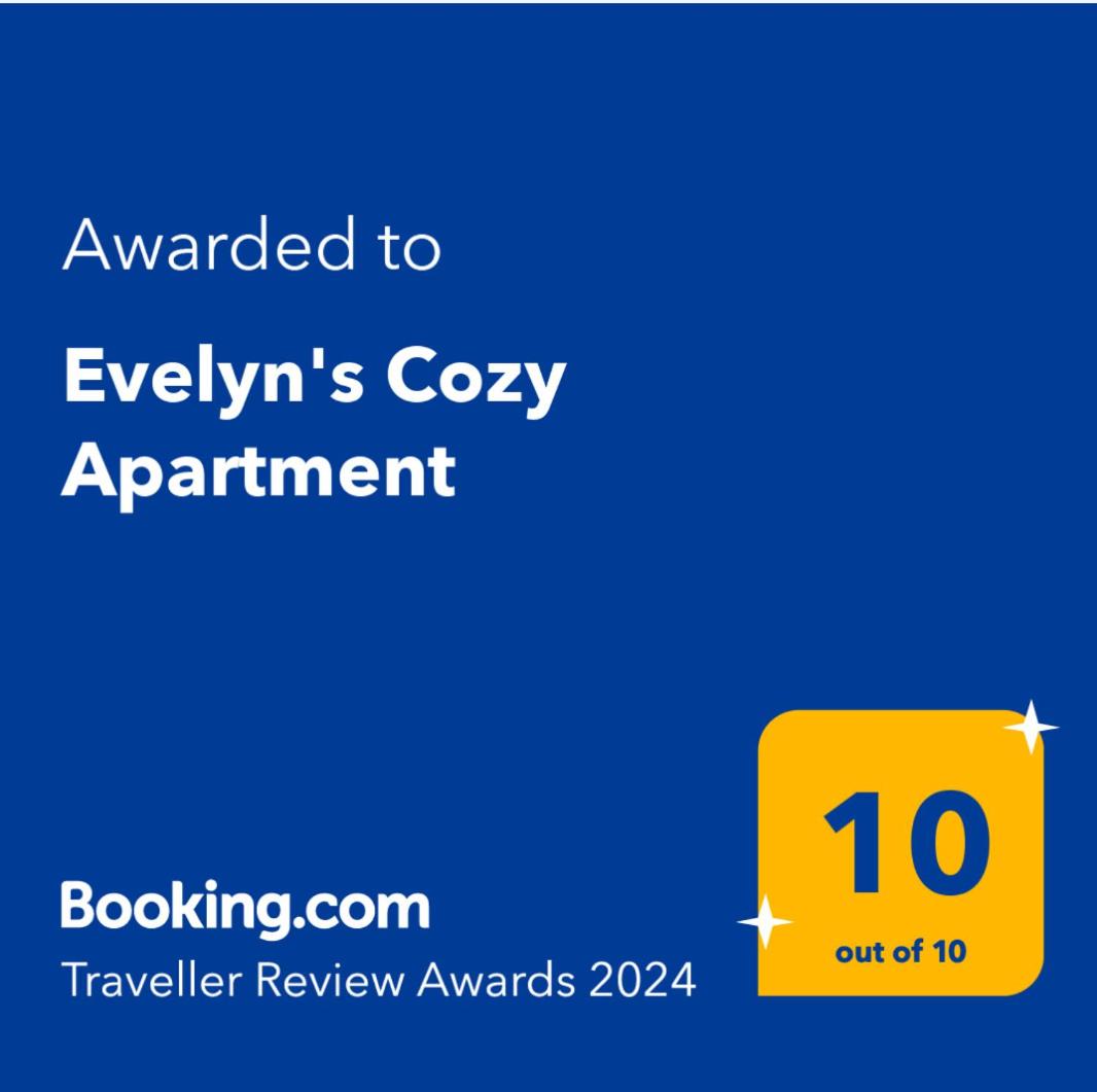 Evelyn's Cozy Apartment view 3