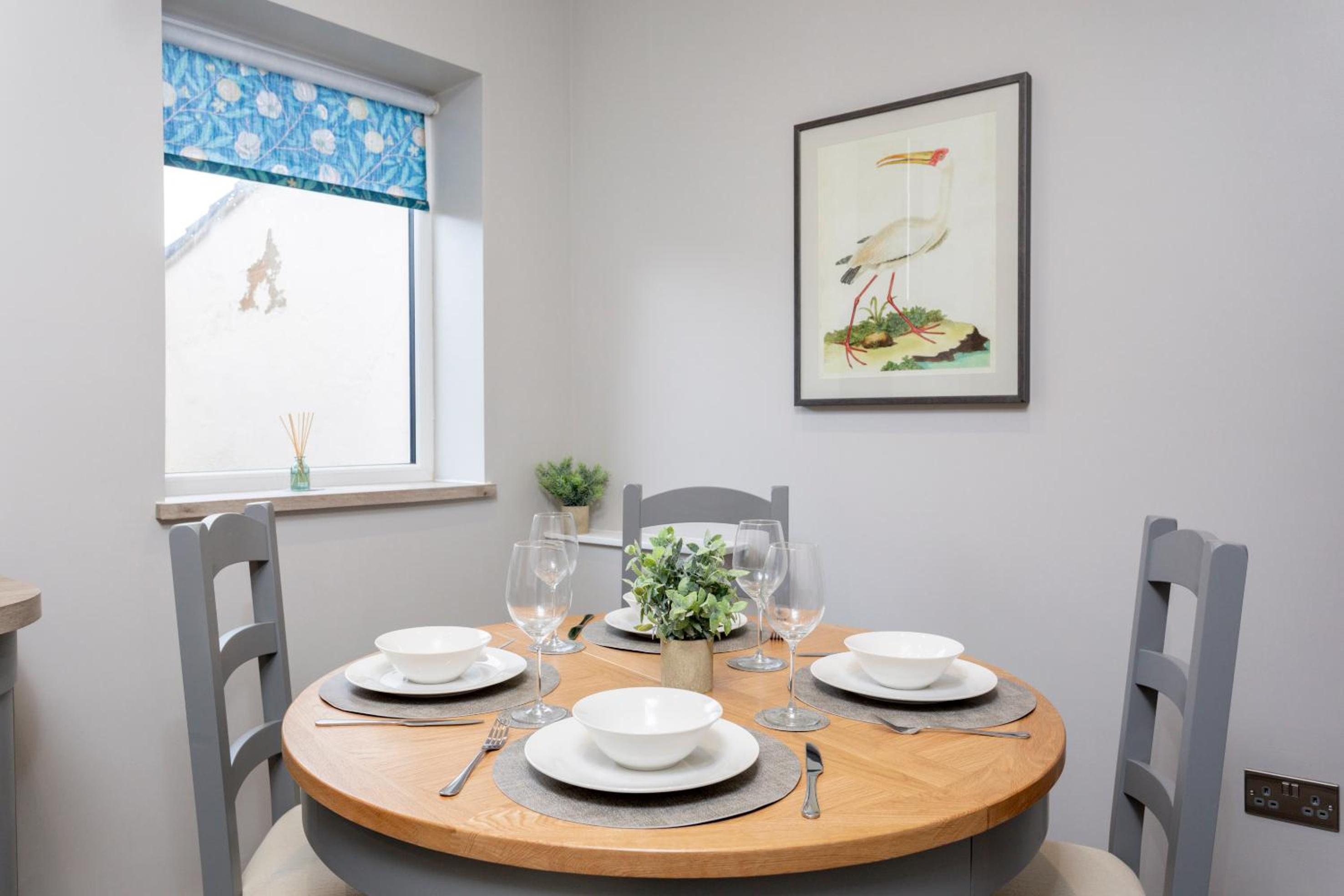 Kist Accommodates - Belmont Dene