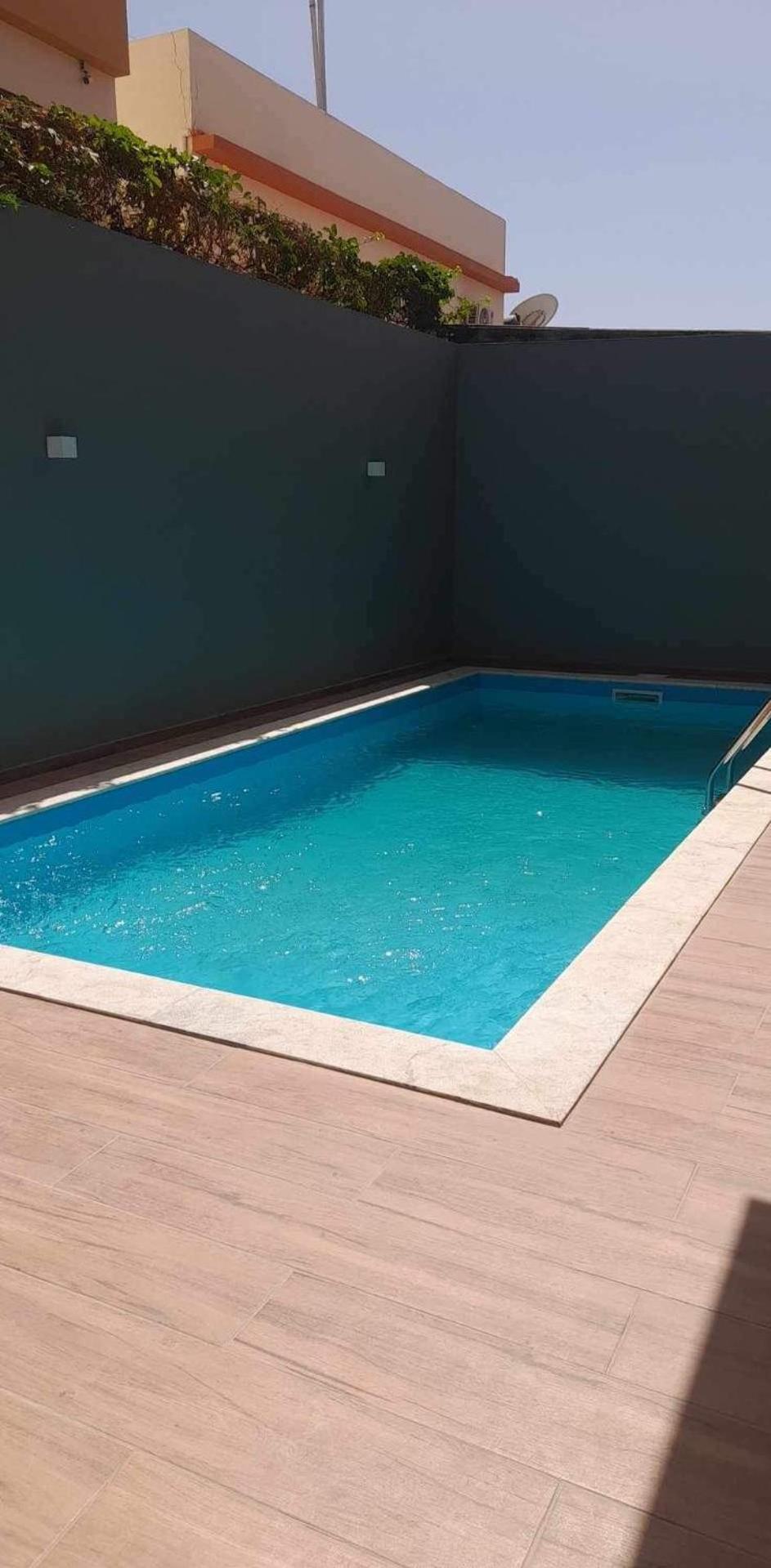 Techas Near Beach Apt with Pool