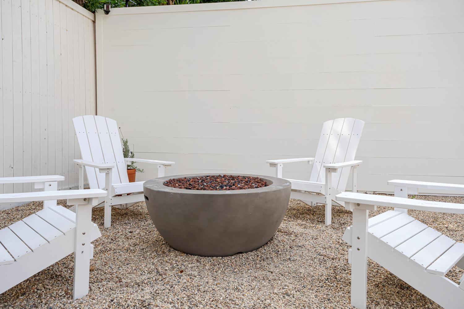 New Home Universal sleeps 18 hot tub