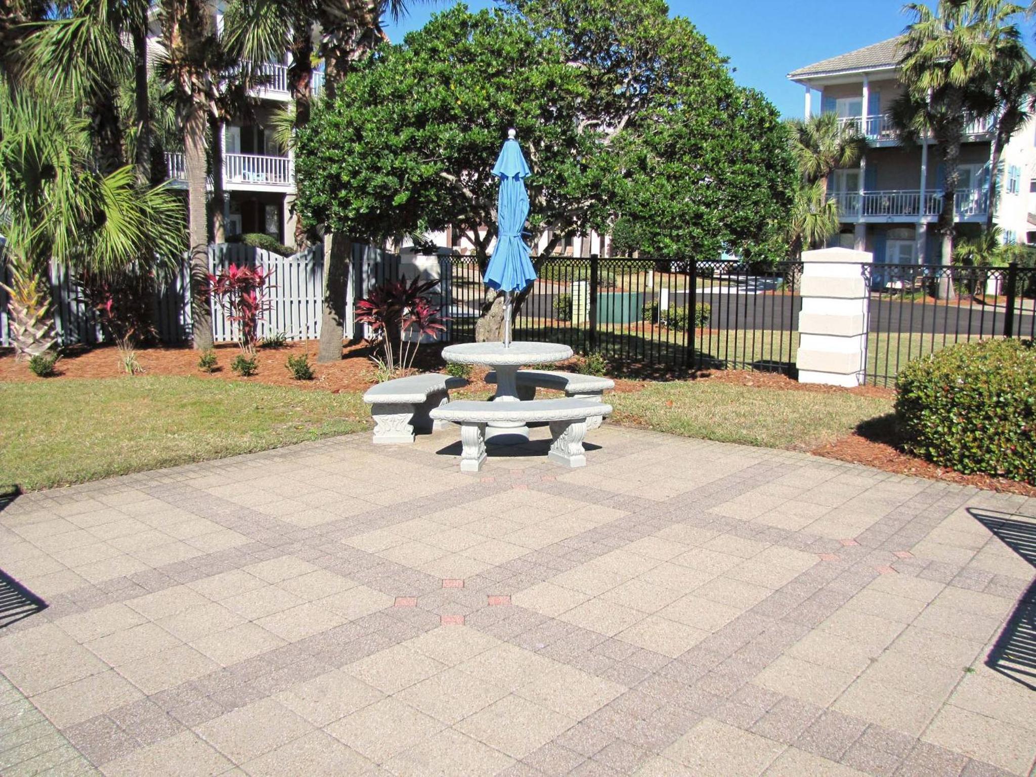 Photo 44