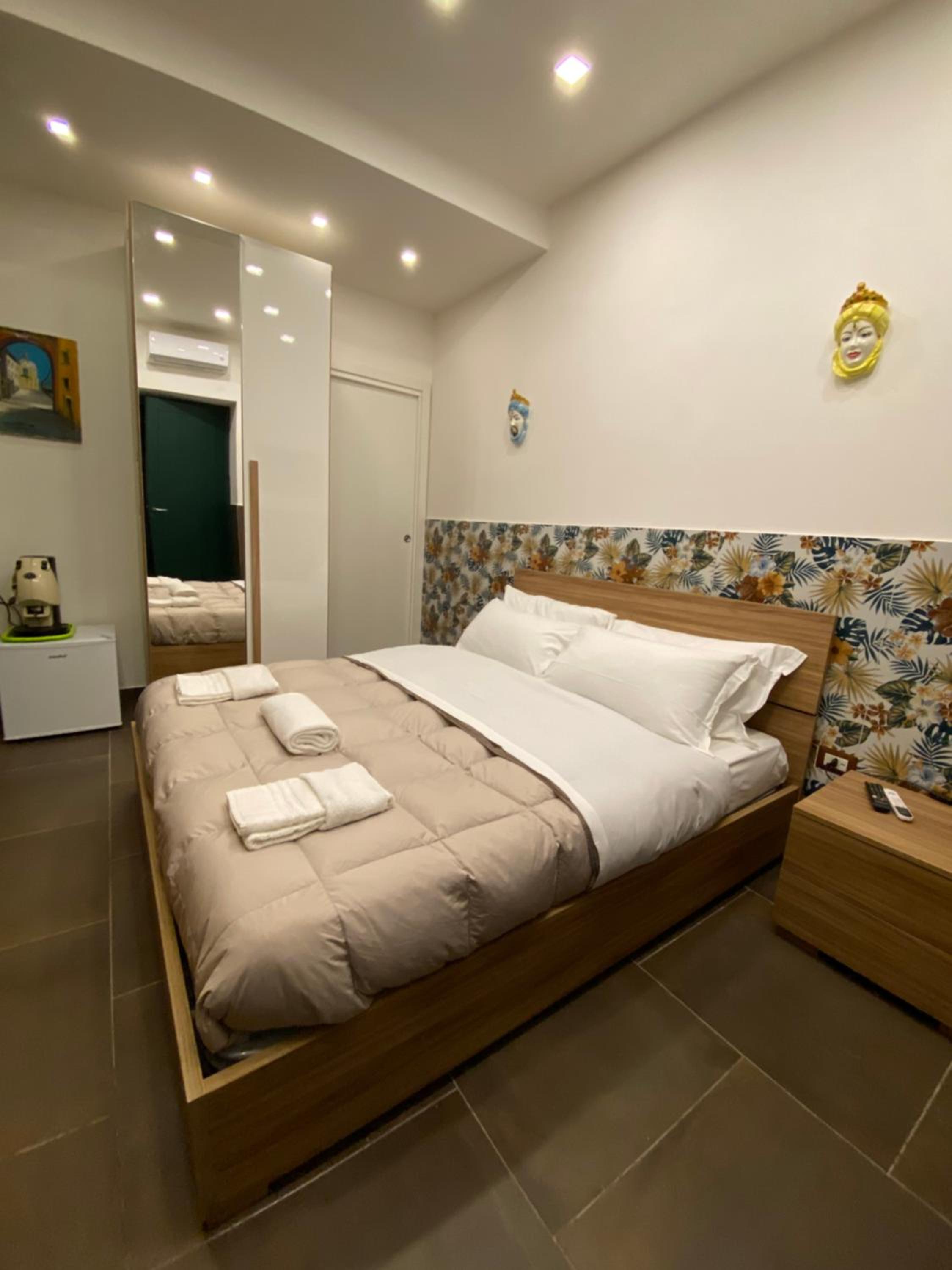 PIPPO'S SUITE