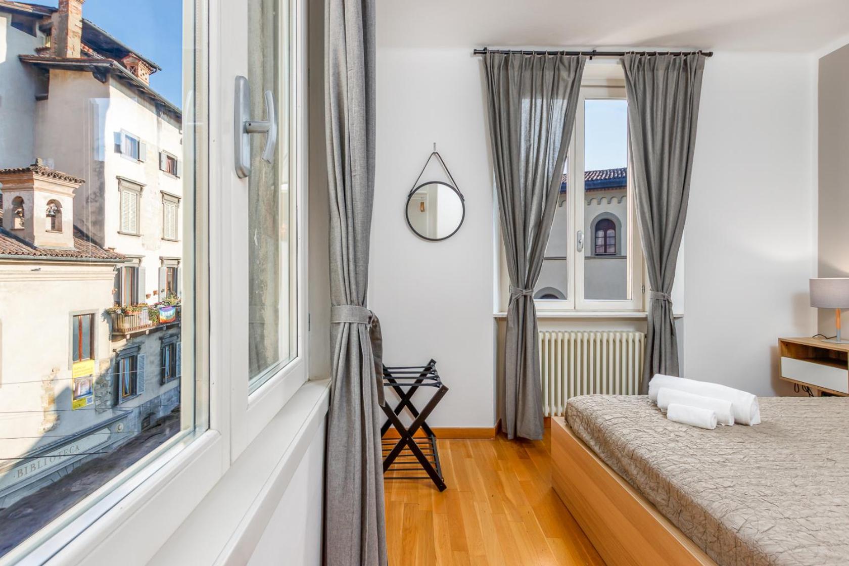 - Near Funicolar - Bergamo Alta Design HOUSE 1 view 4