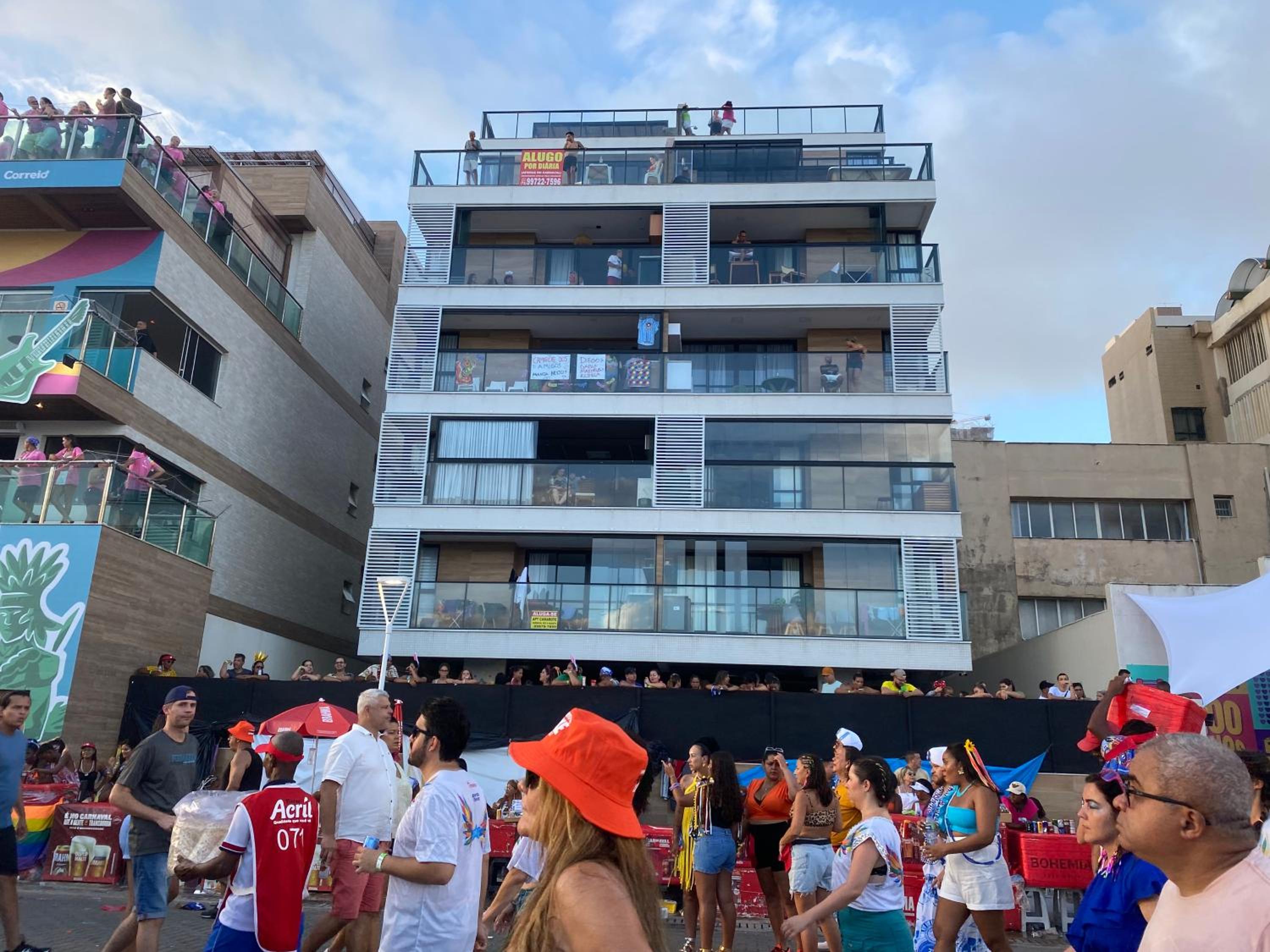 Apartamento na praia da Barra