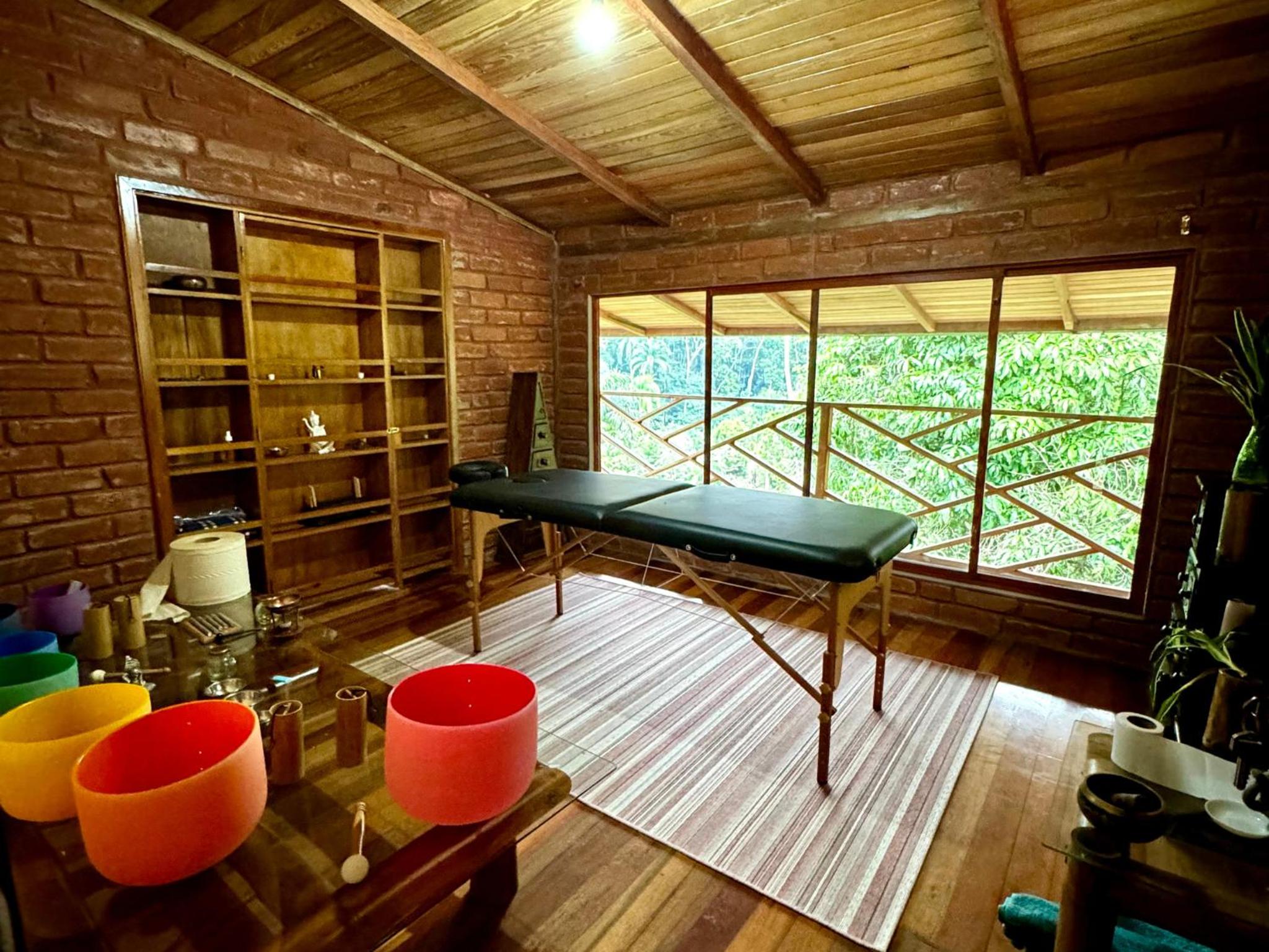 Wisdom Forest Lodge