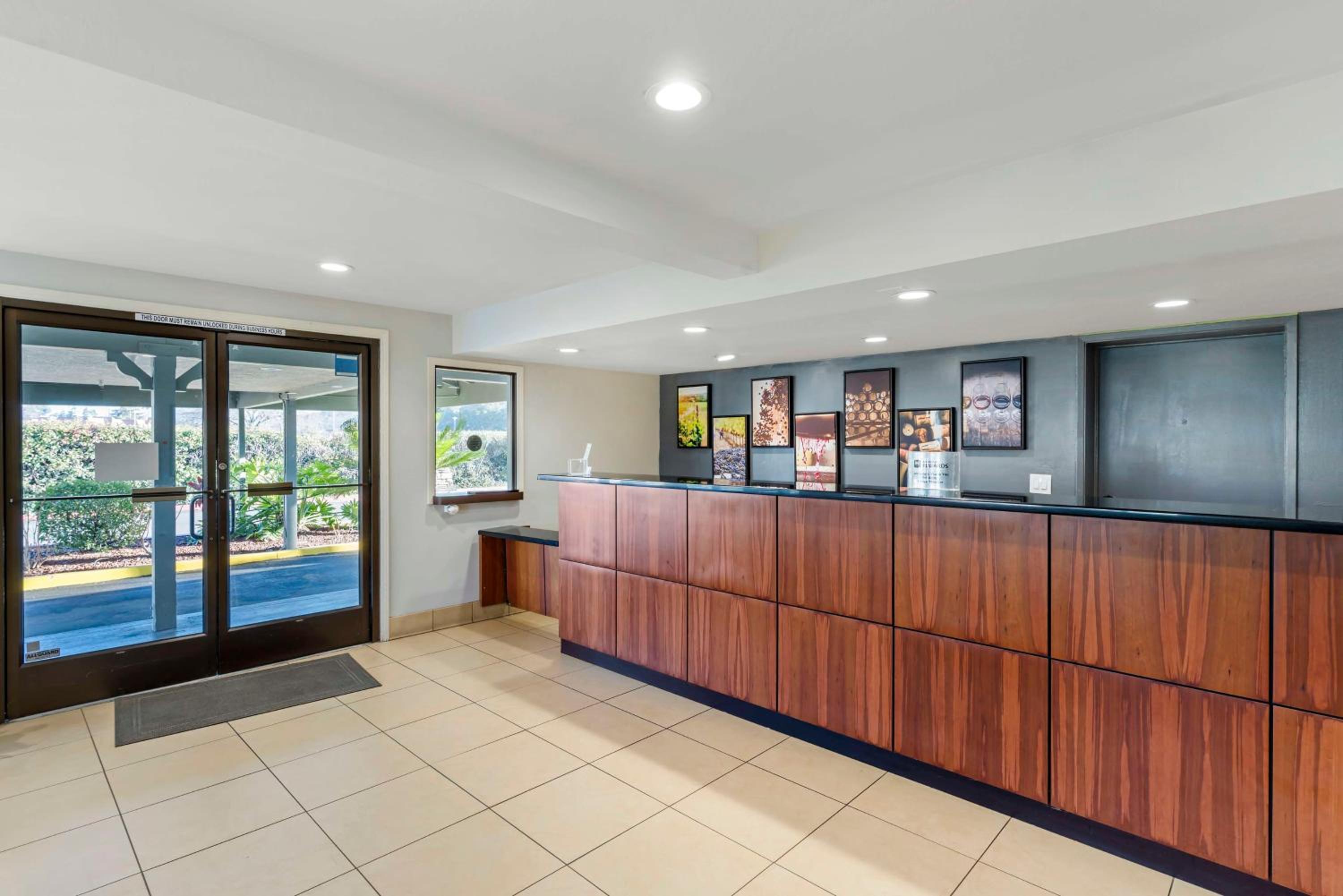 Fairfield Vacations - Best Western Cordelia Inn - Property Image 31