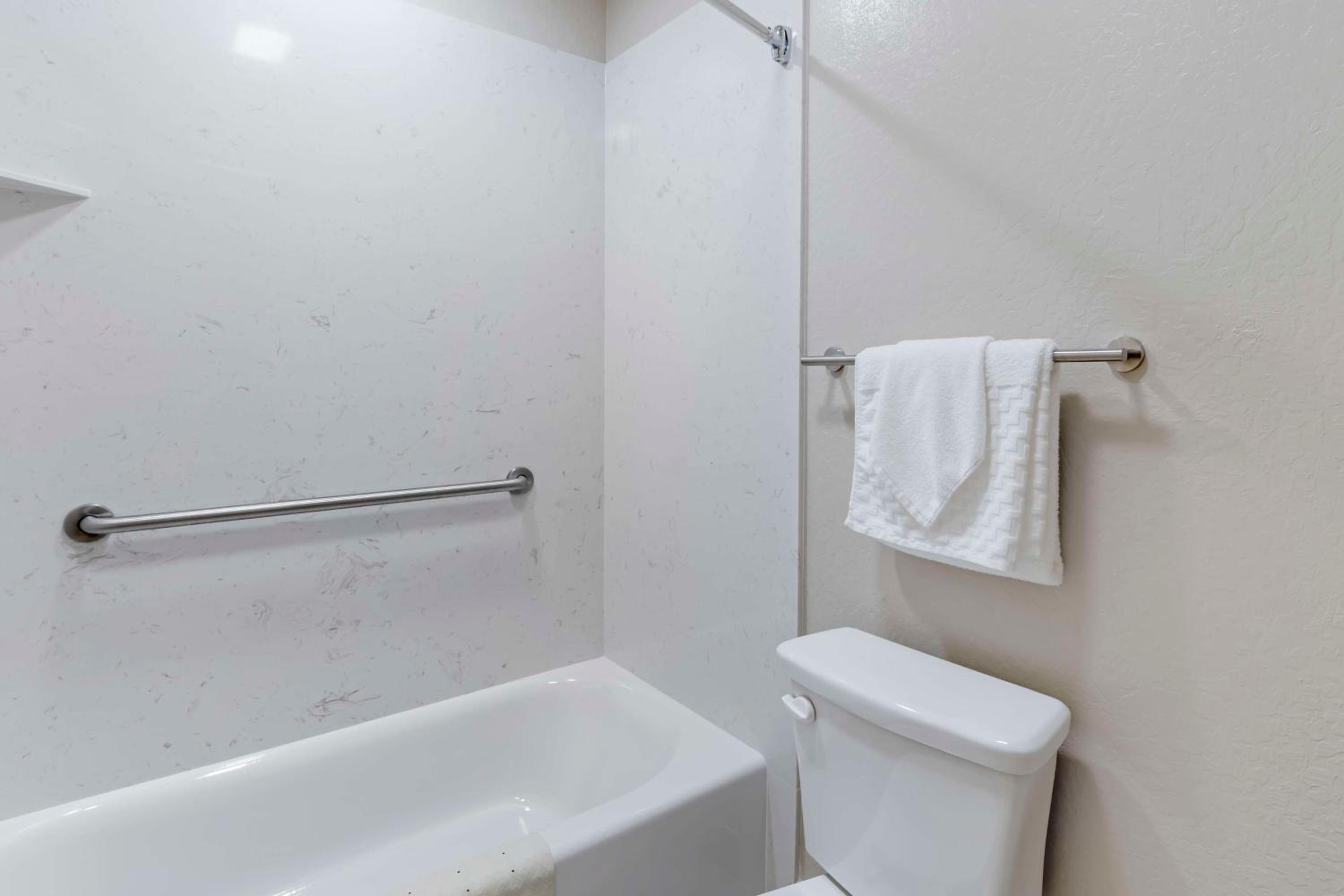 Fairfield Vacations - Best Western Cordelia Inn - Property Image 10