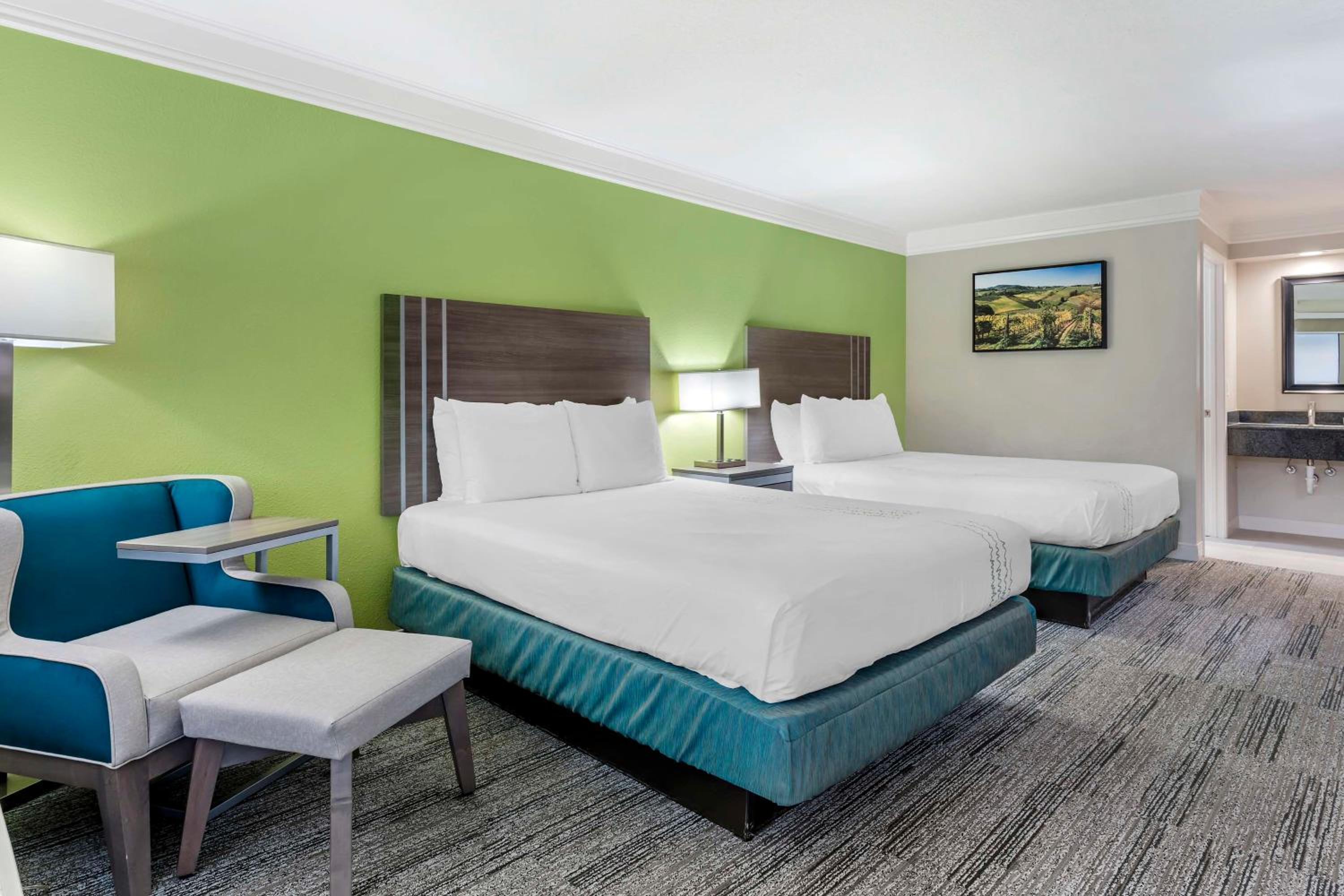 Fairfield Vacations - Best Western Cordelia Inn - Property Image 26