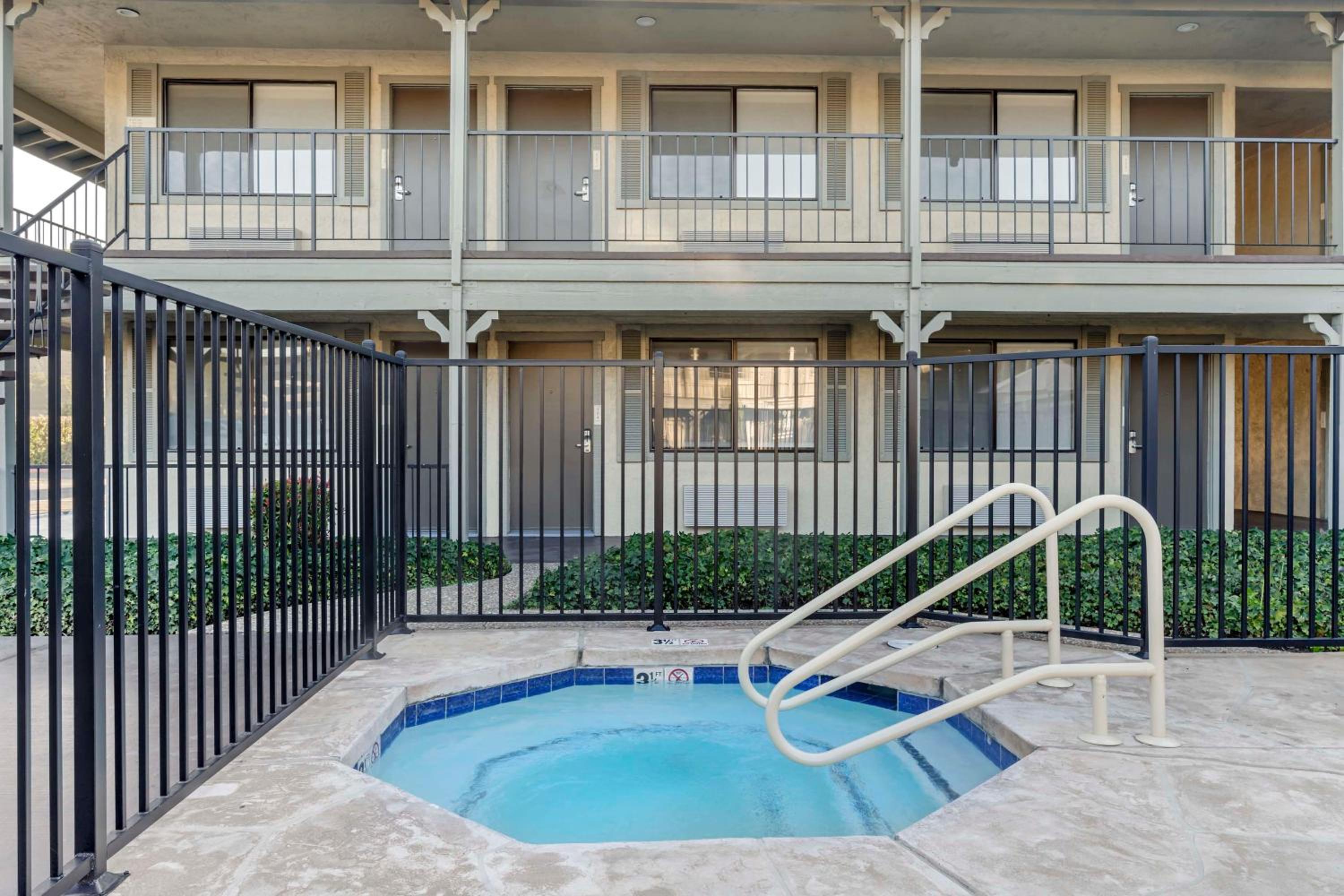 Fairfield Vacations - Best Western Cordelia Inn - Property Image 25