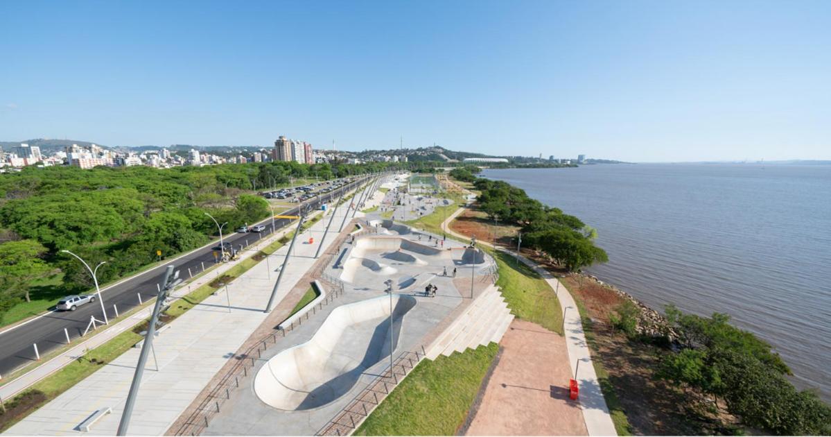 Amplo, aconchegante e pertinho de tudo