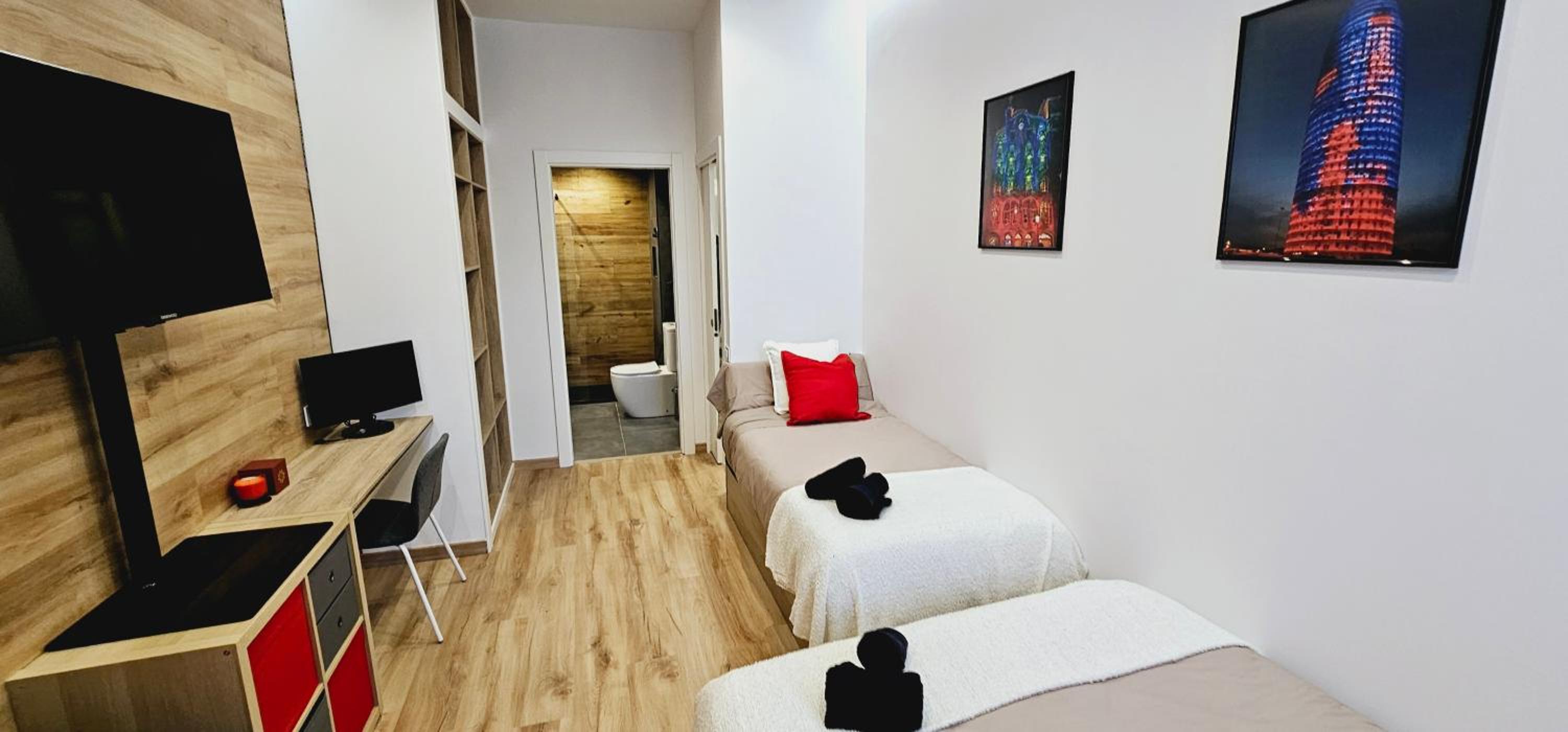 Gran apartamento ideal grupos muy cerca Barcelona