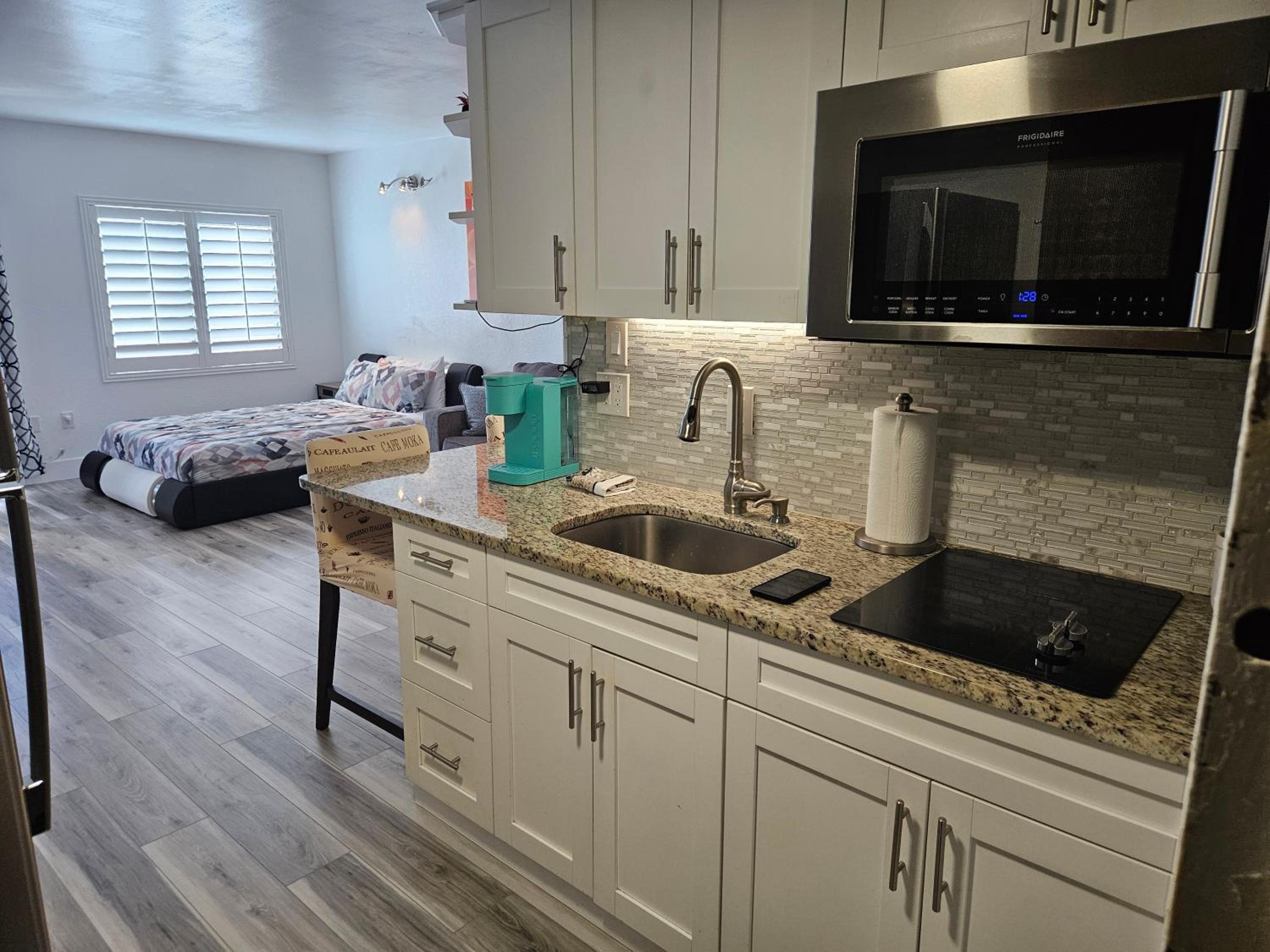 Cozy Condo on International Dr. Near Universal Studios