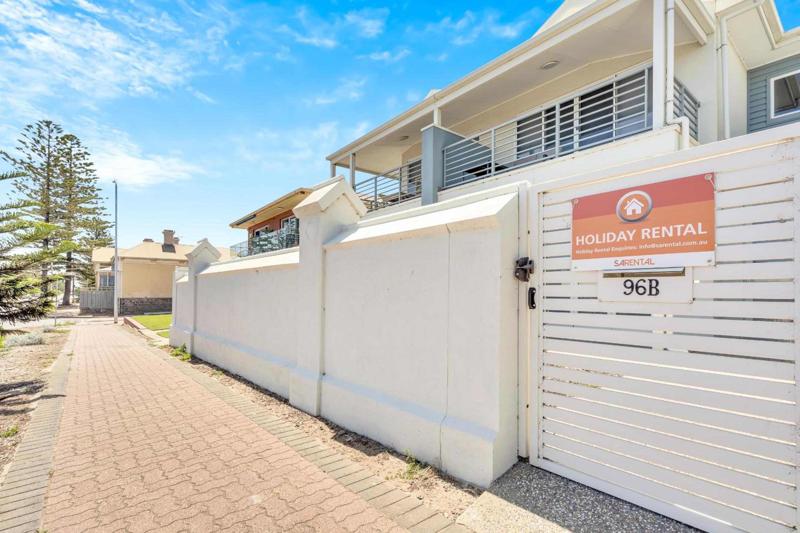 96B Esplanade, Semaphore