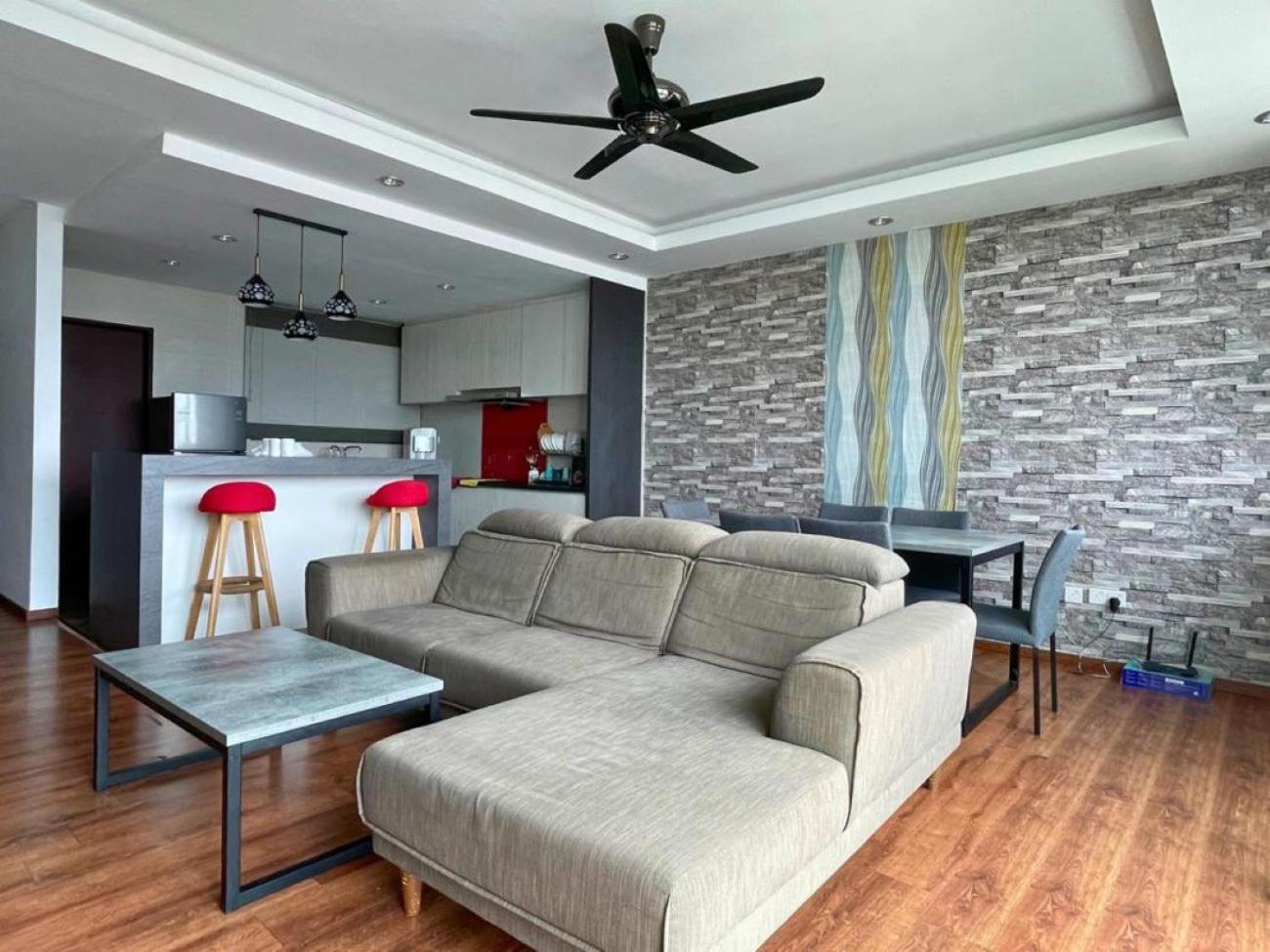 VivacityMall Jazz Suite 2 photo 3