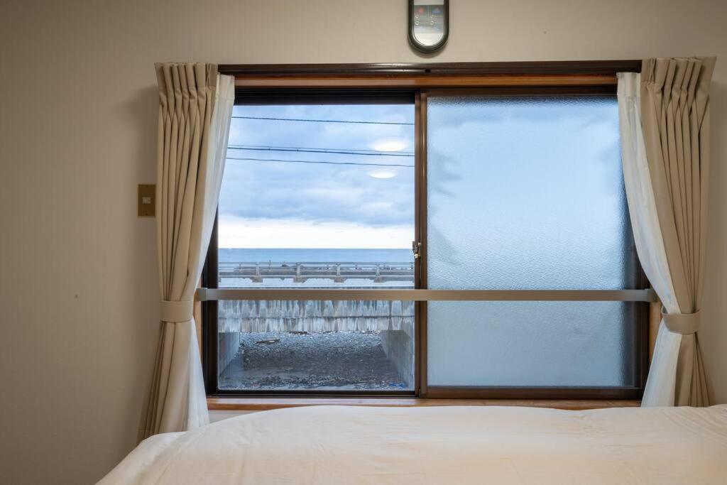 Seaside House Nagi view 2