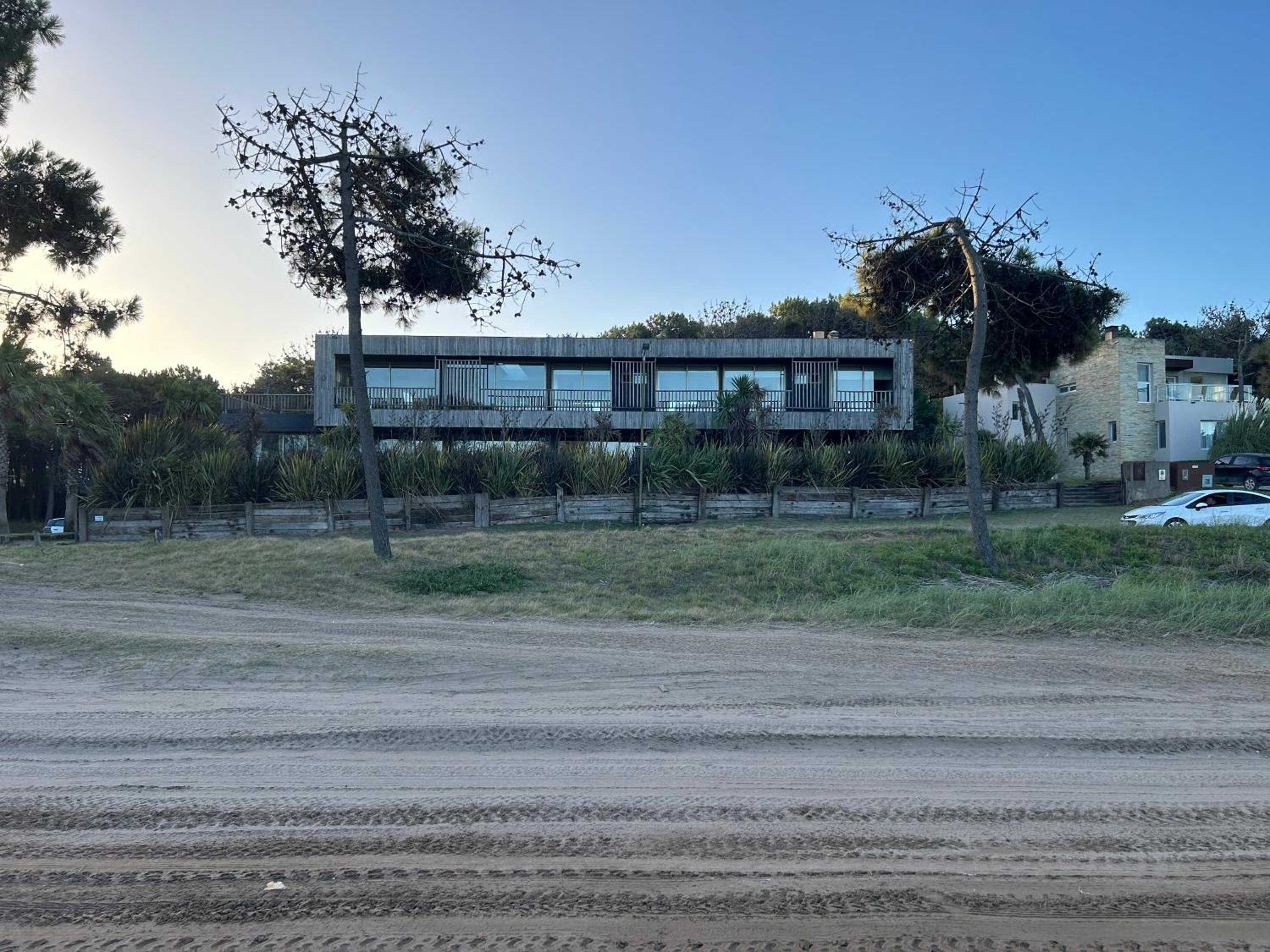 Casa Frontera