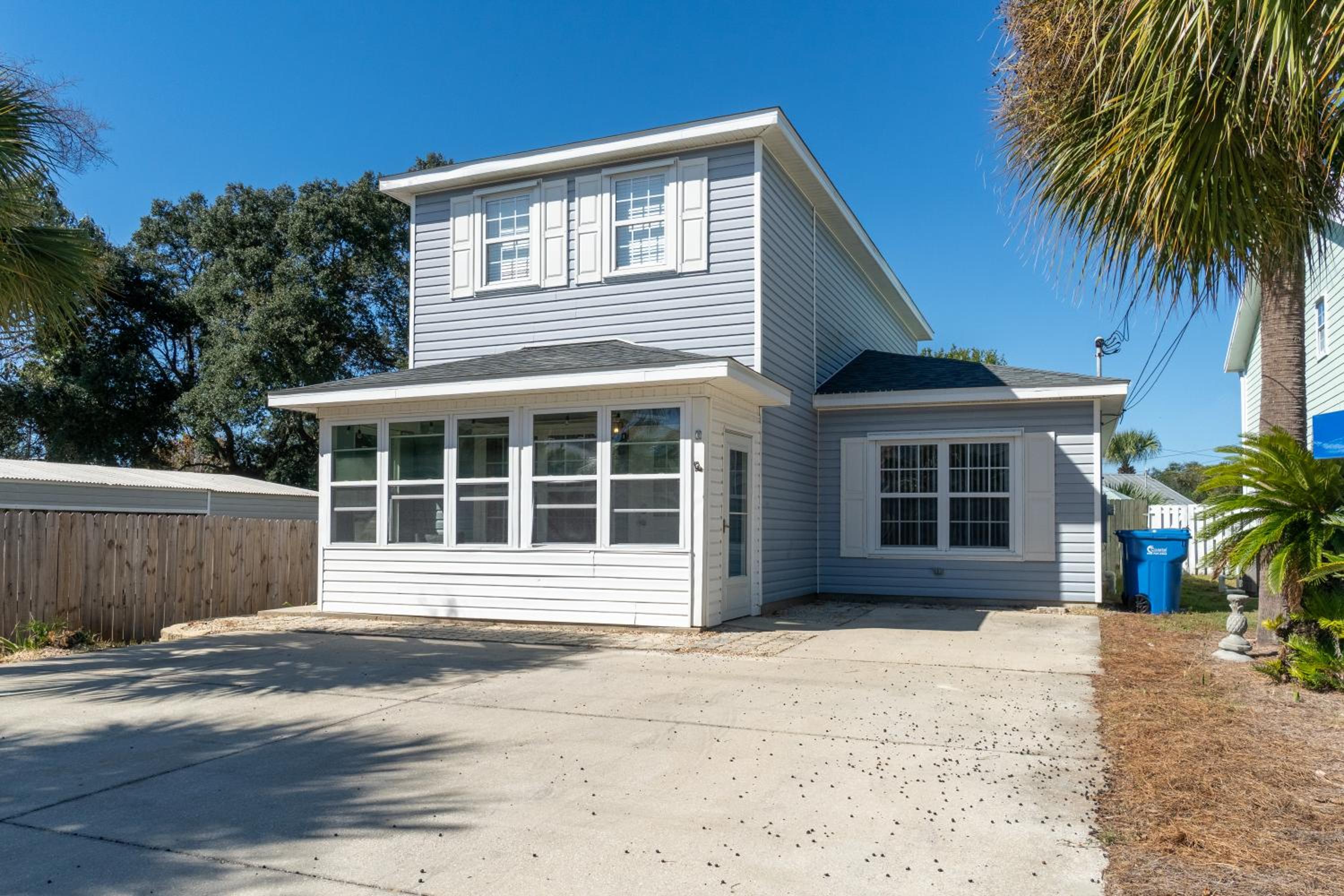 Jubilee By The Sea-Pet Friendly-Close to Beach! view 3