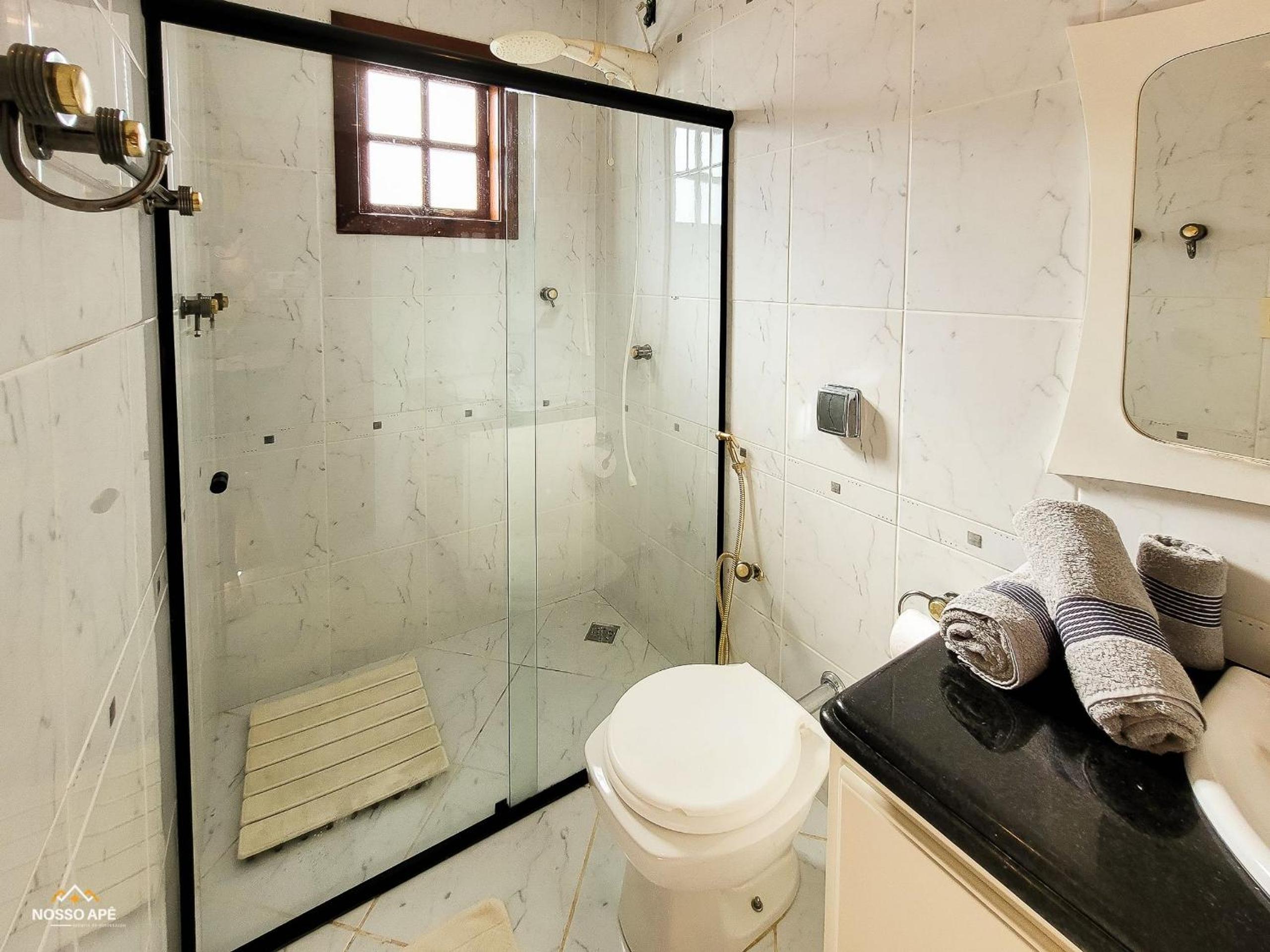Nosso Apê Enseada: Casa na Represa João Penido com Wifi, Piscina e Churrasqueira