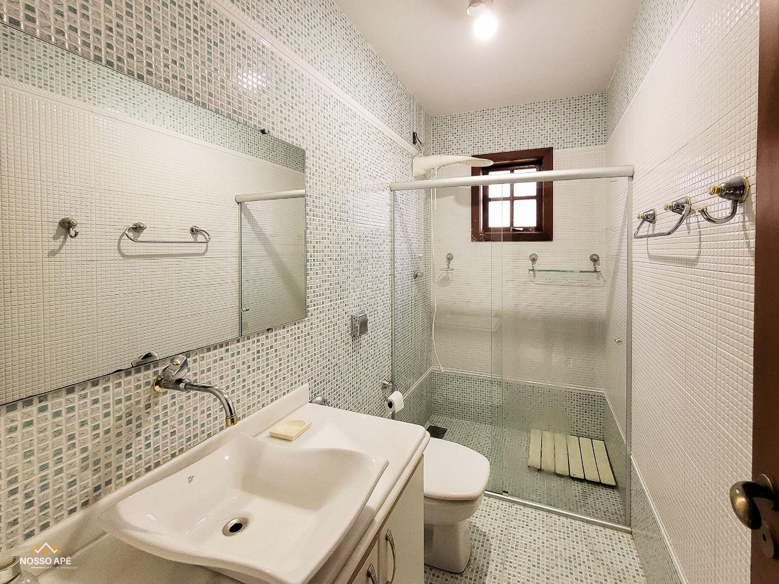 Nosso Apê Enseada: Casa na Represa João Penido com Wifi, Piscina e Churrasqueira
