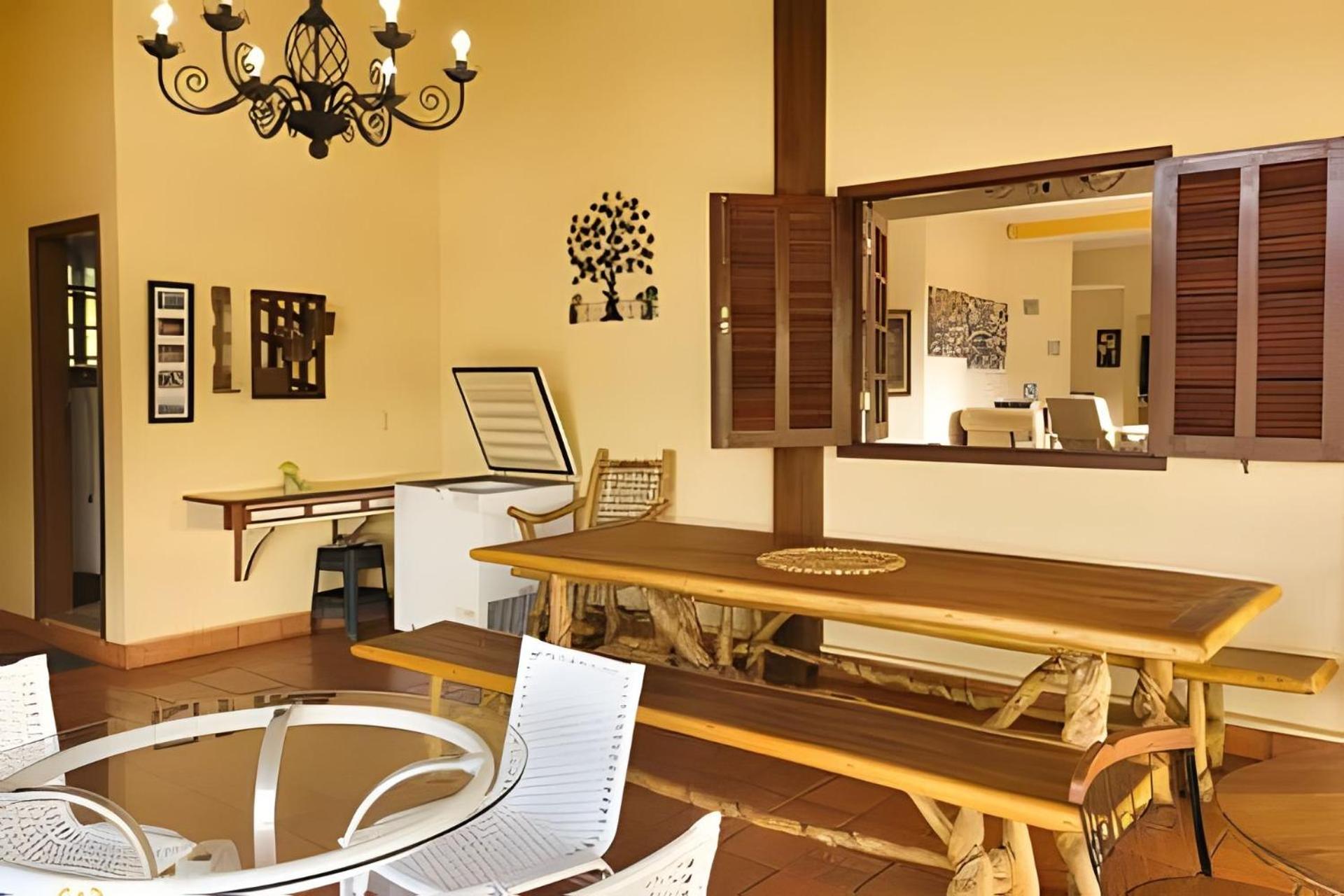 Nosso Apê Enseada: Casa na Represa João Penido com Wifi, Piscina e Churrasqueira