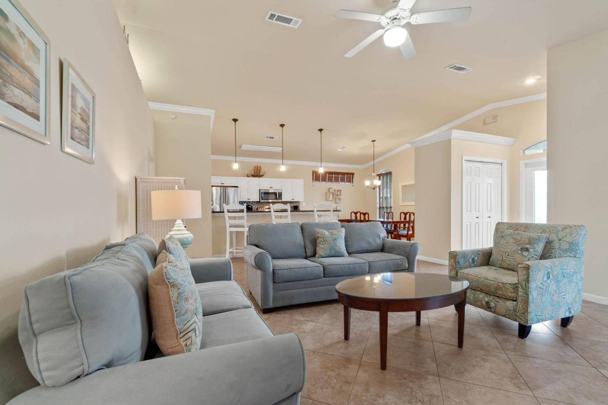 Blue Haven Point-Pet Friendly-Walk2Bch-Community Pool! view 3