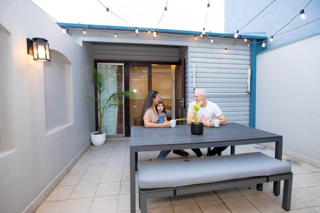 Escape To Sydney @ Ultimo Unique 2 Bedroom Sleeping 7 City Side