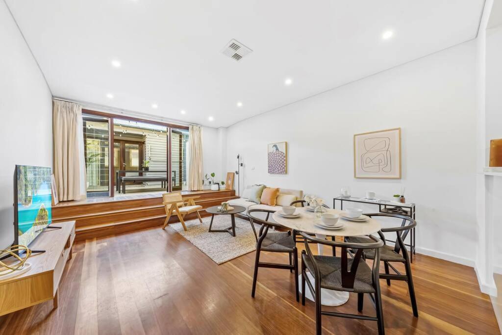 Escape To Sydney @ Ultimo Unique 2 Bedroom Sleeping 7 City Side