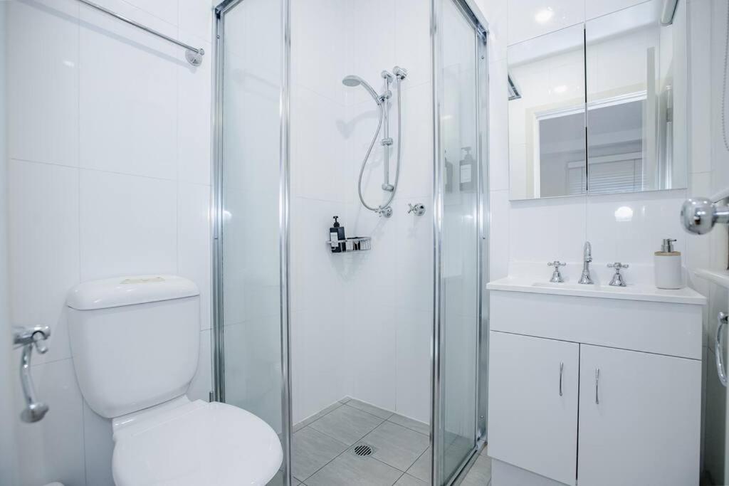 Escape To Sydney @ Ultimo Unique 2 Bedroom Sleeping 7 City Side