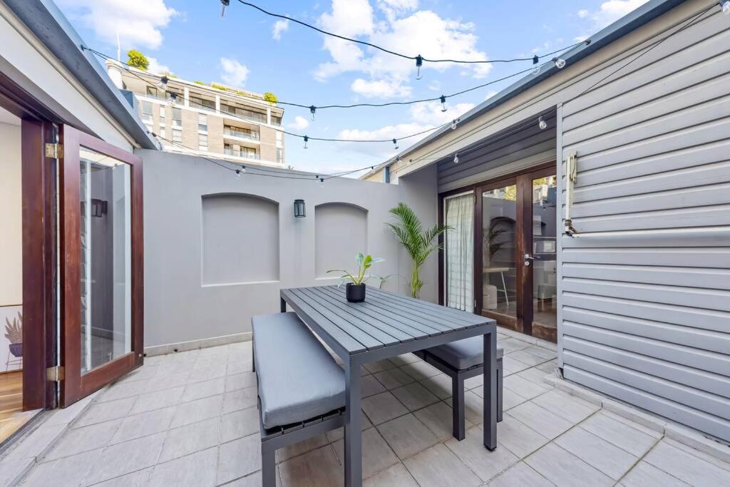 Escape To Sydney @ Ultimo Unique 2 Bedroom Sleeping 7 City Side