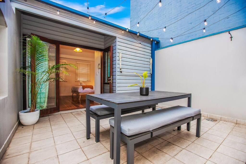 Escape To Sydney @ Ultimo Unique 2 Bedroom Sleeping 7 City Side