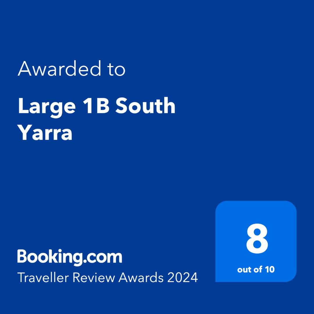 Large 1 Bdrm Light Filled with City Views, South Yarra