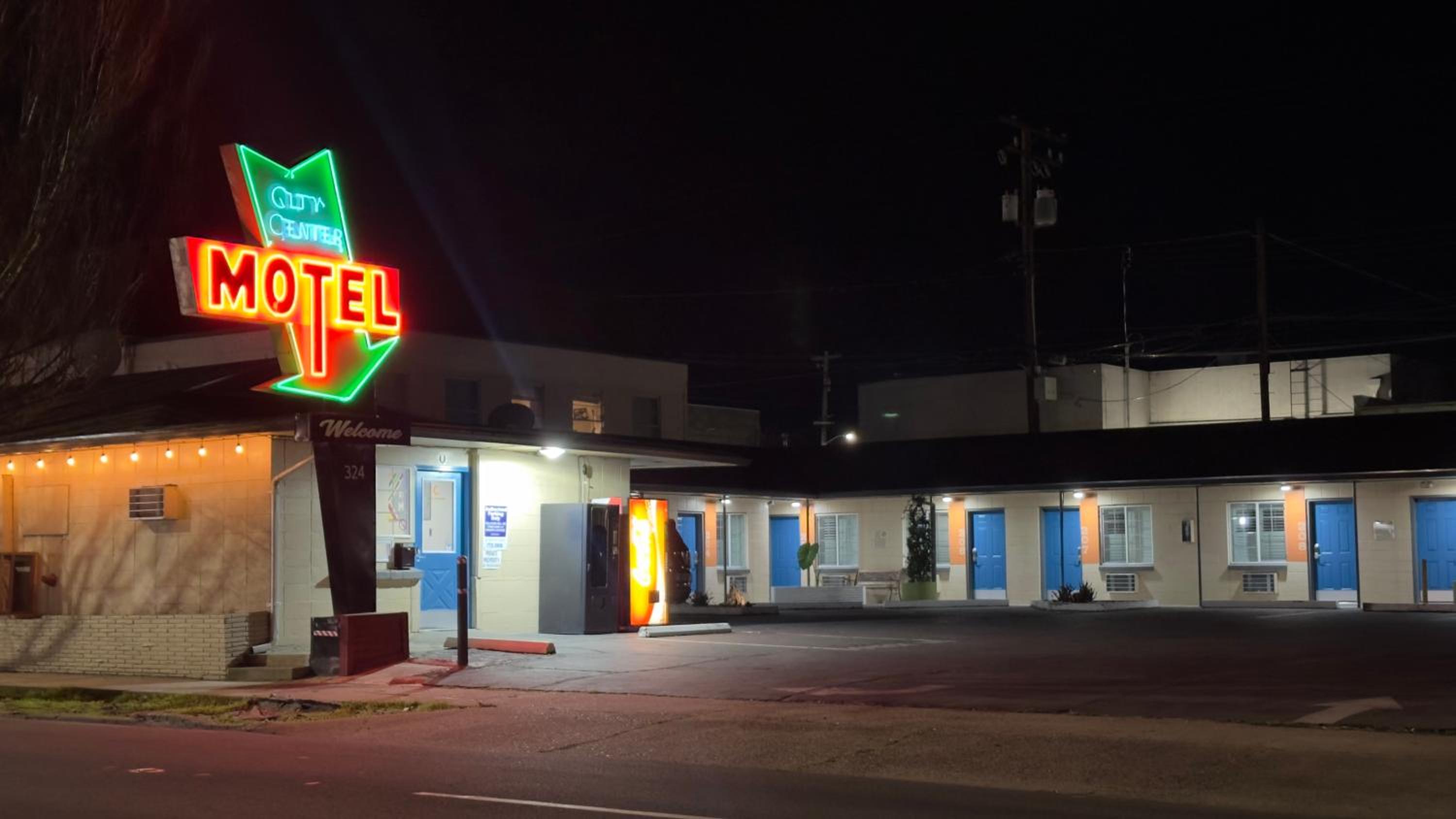 Medford Vacations - City Center Motel - Property Image 36
