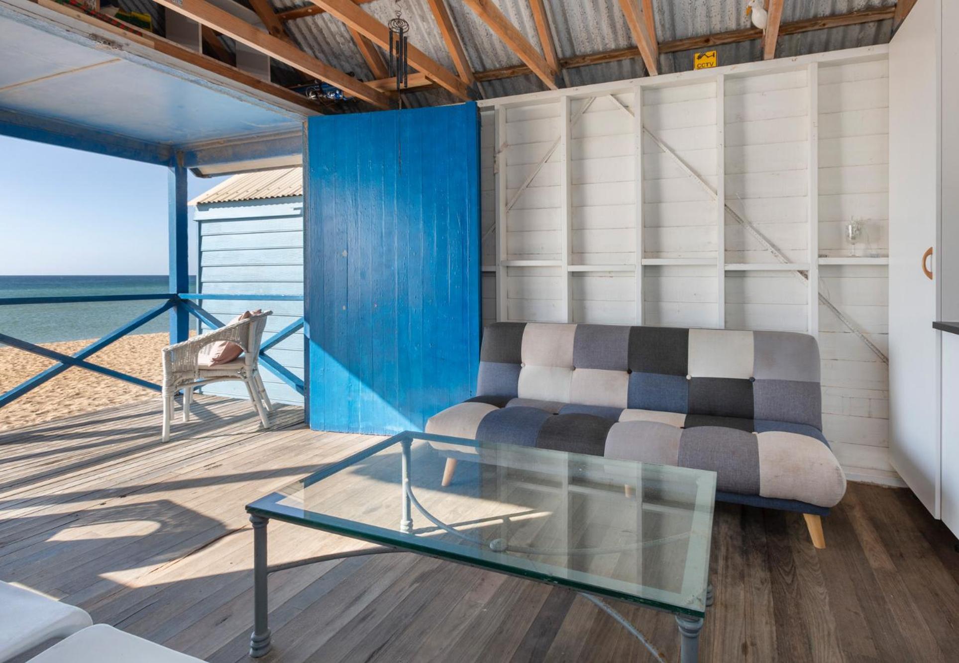 Baía Casa – Mornington Peninsula Accommodation with Private Beach Box