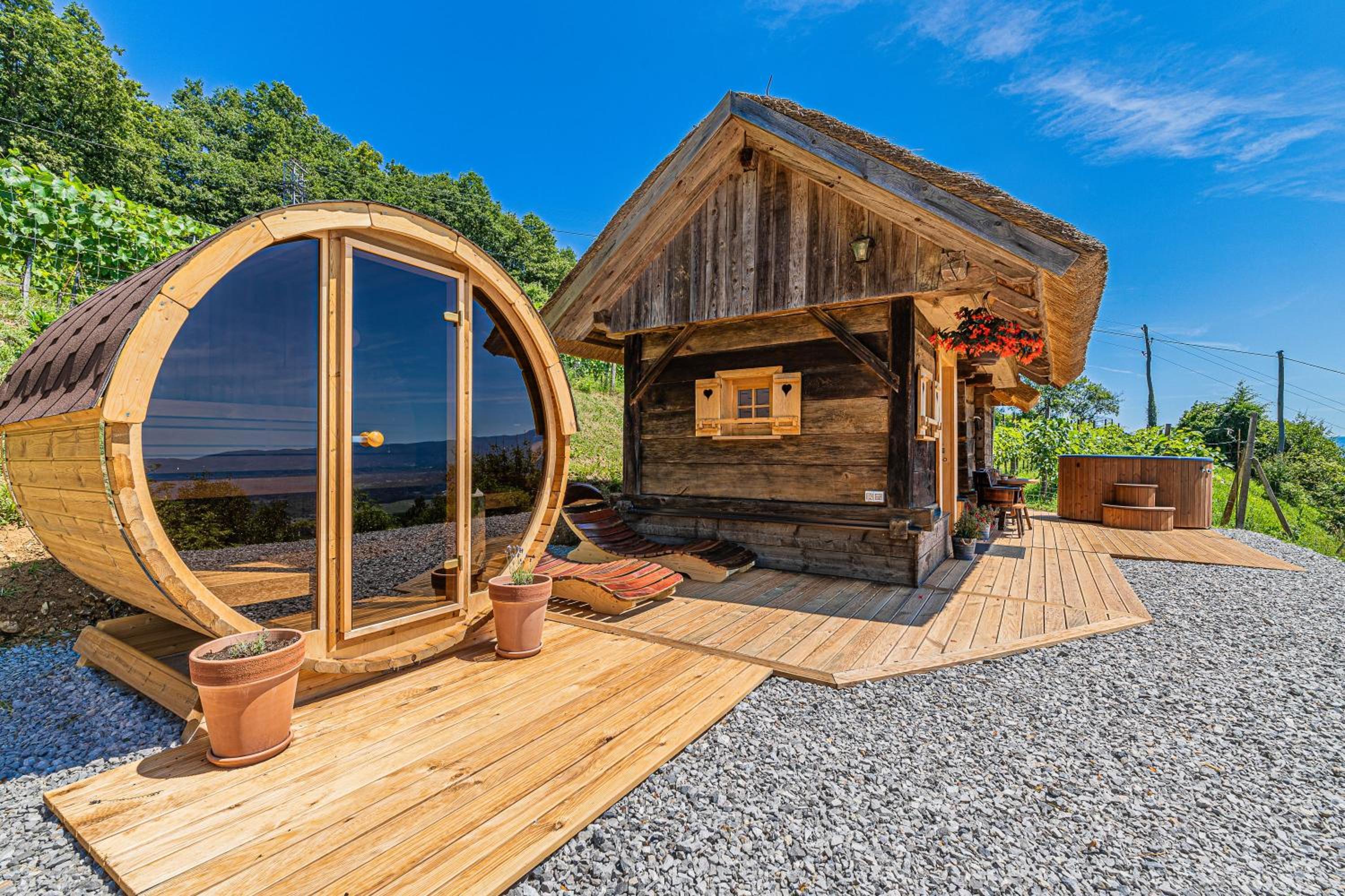 Vineyard Cottages Skatlar with Sauna and Outdoor Jacuzzi view 3