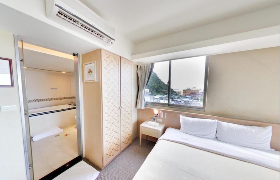 Blue Ocean Hotel