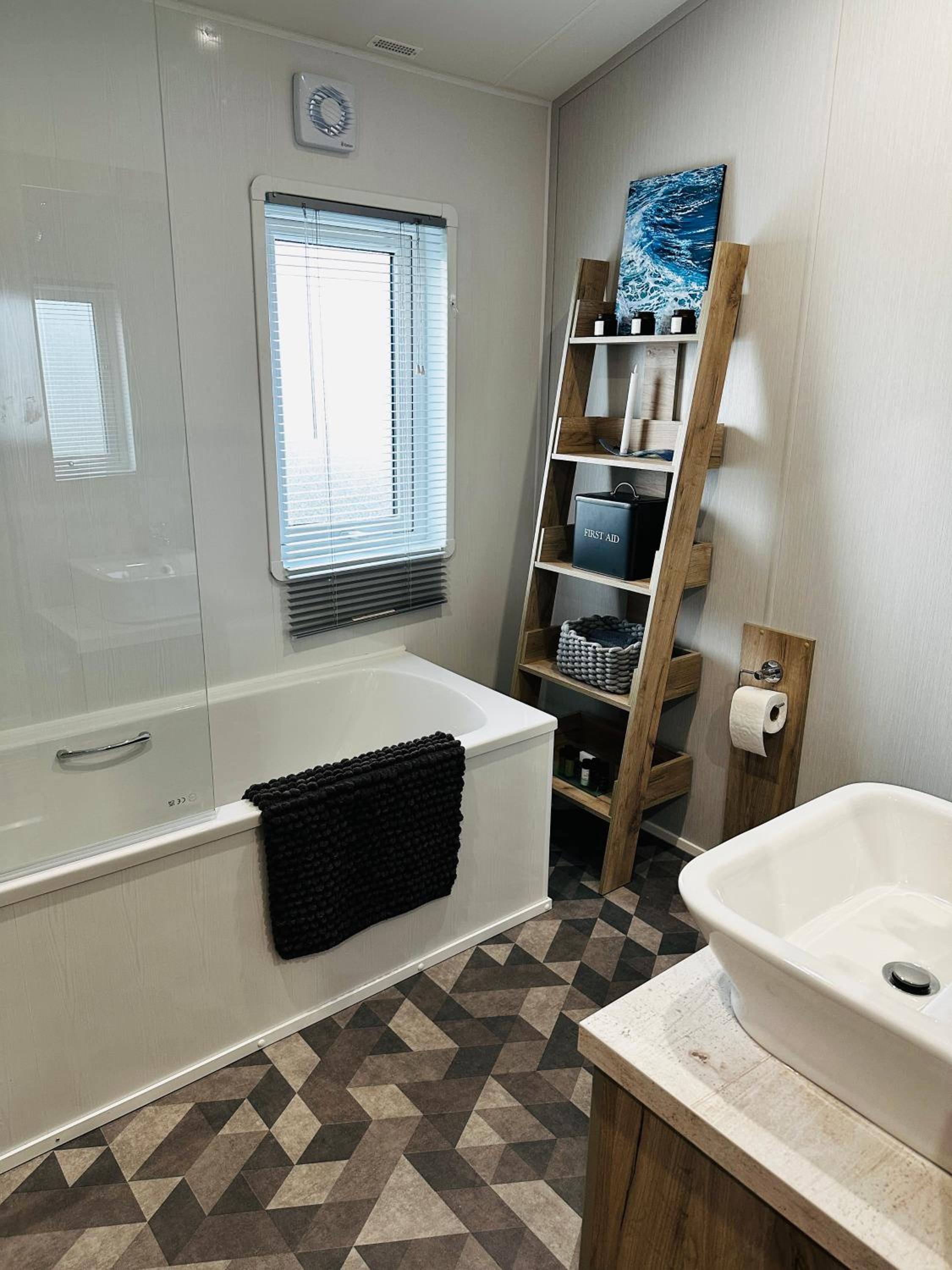C-Scape Lodge